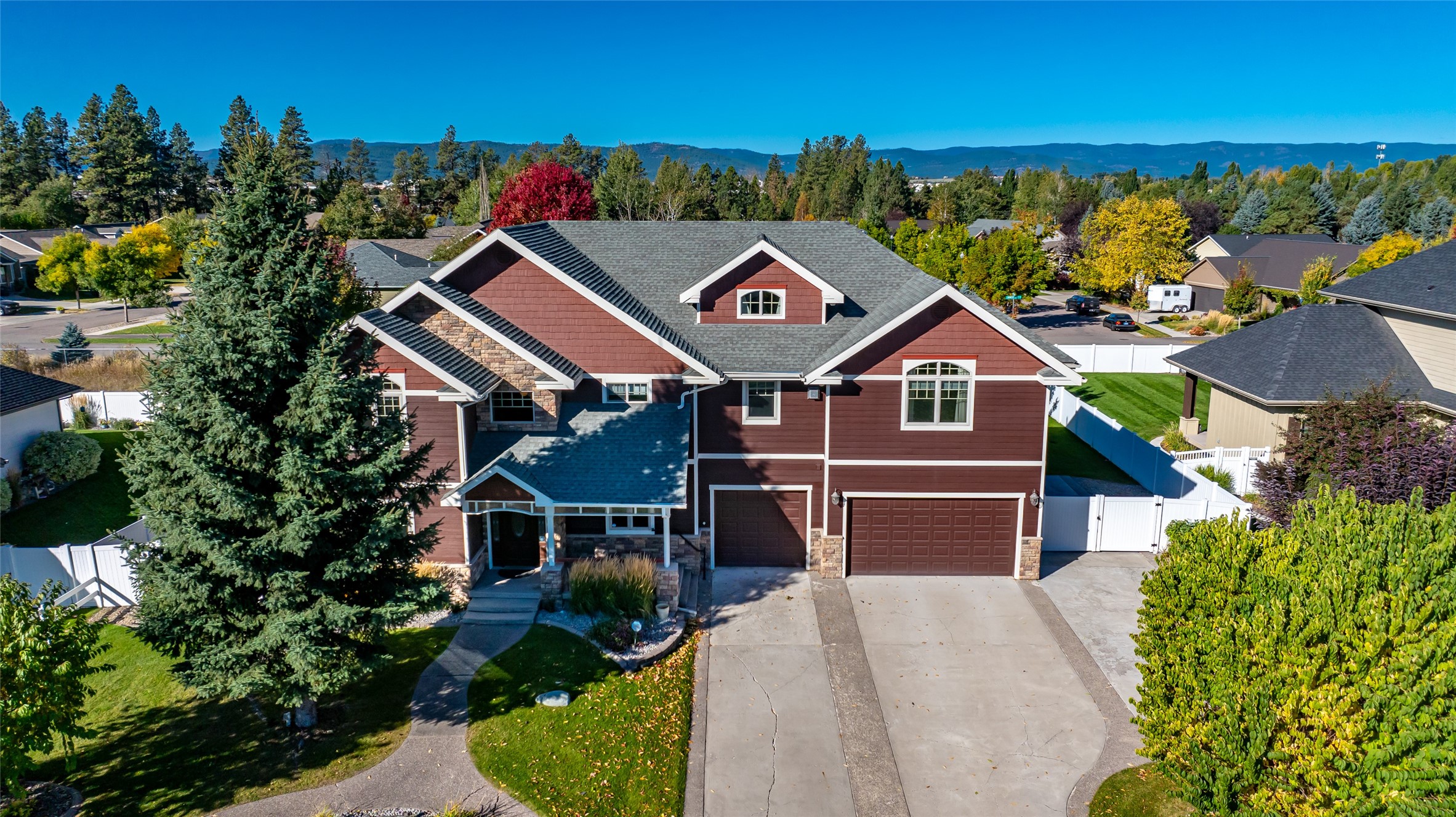 33 Glacier Circle Property Photo