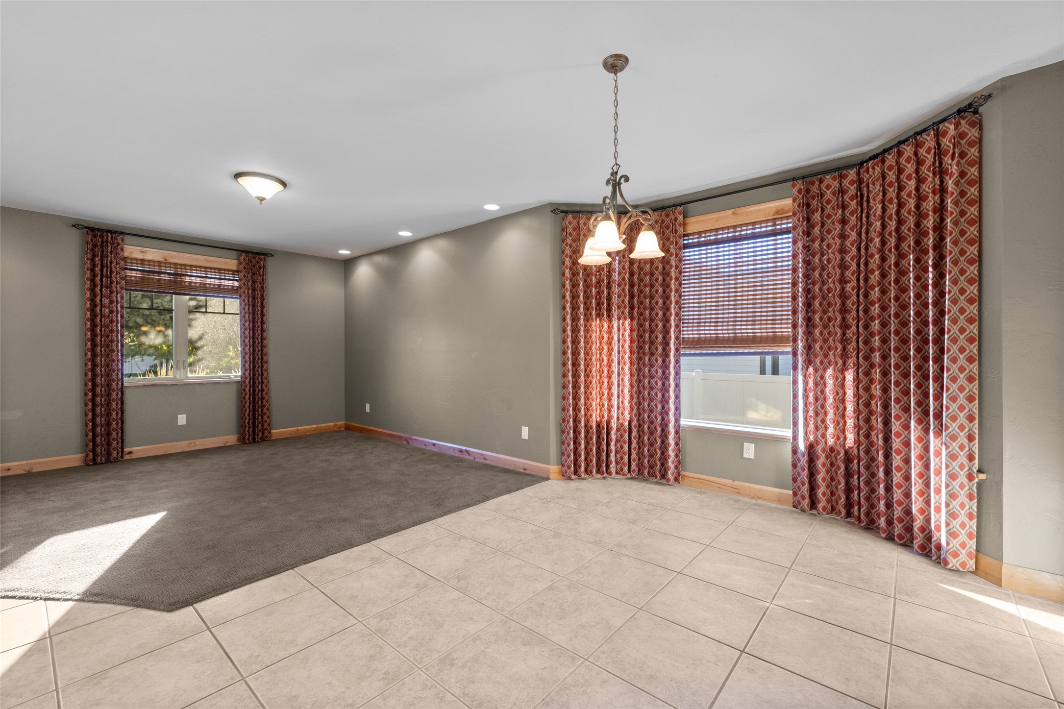 33 Glacier Circle Property Photo 9