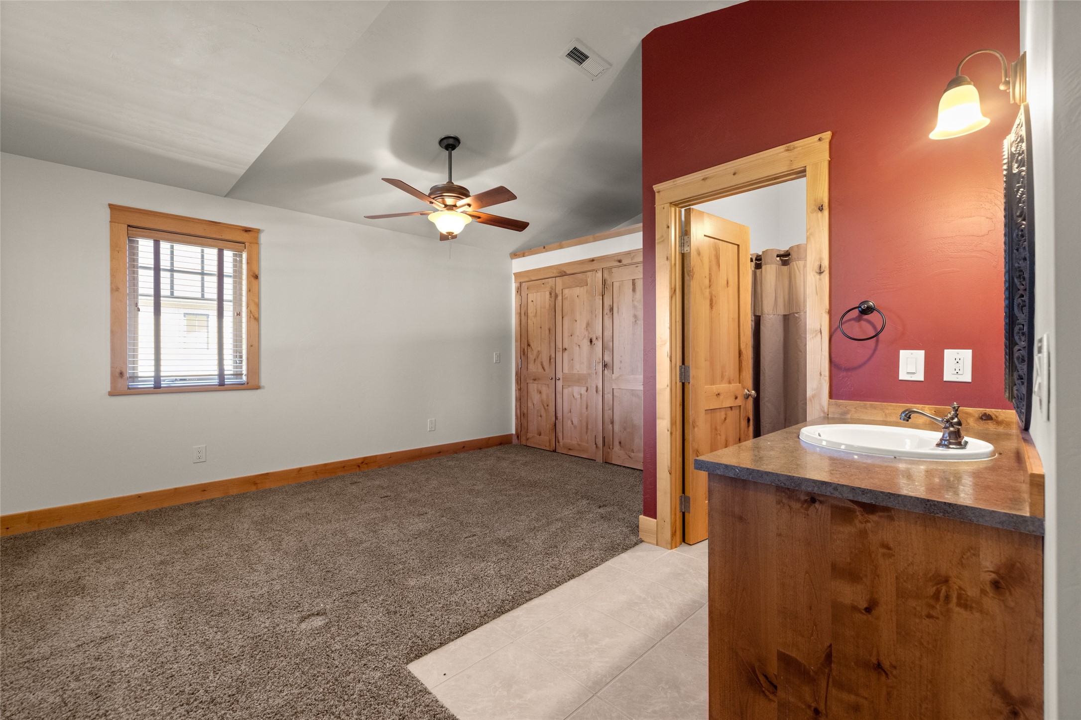 33 Glacier Circle Property Photo 26