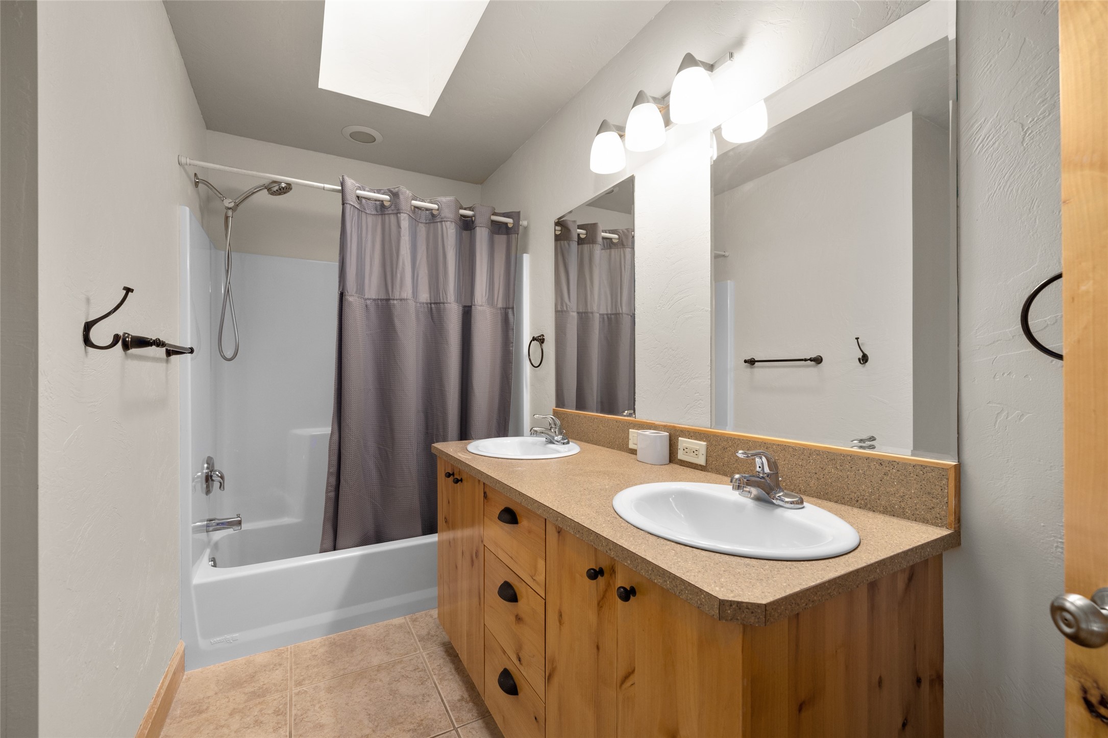 33 Glacier Circle Property Photo 42