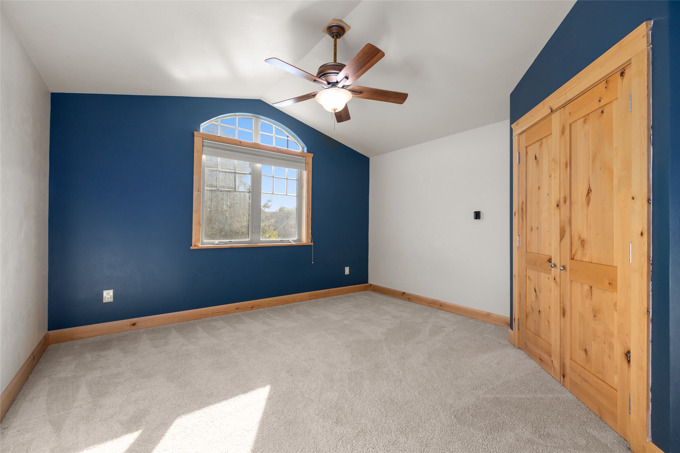 33 Glacier Circle Property Photo 44