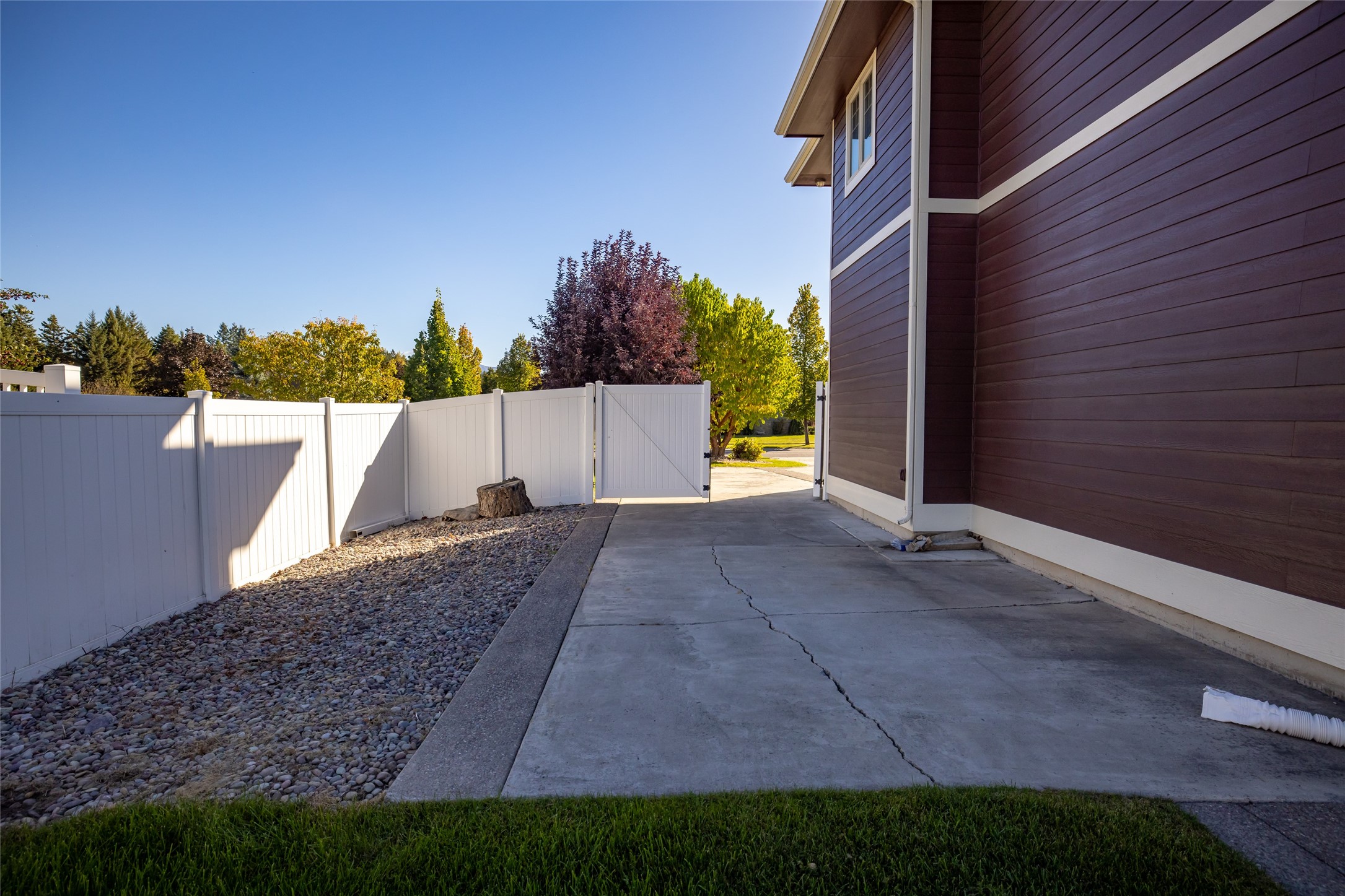 33 Glacier Circle Property Photo 74