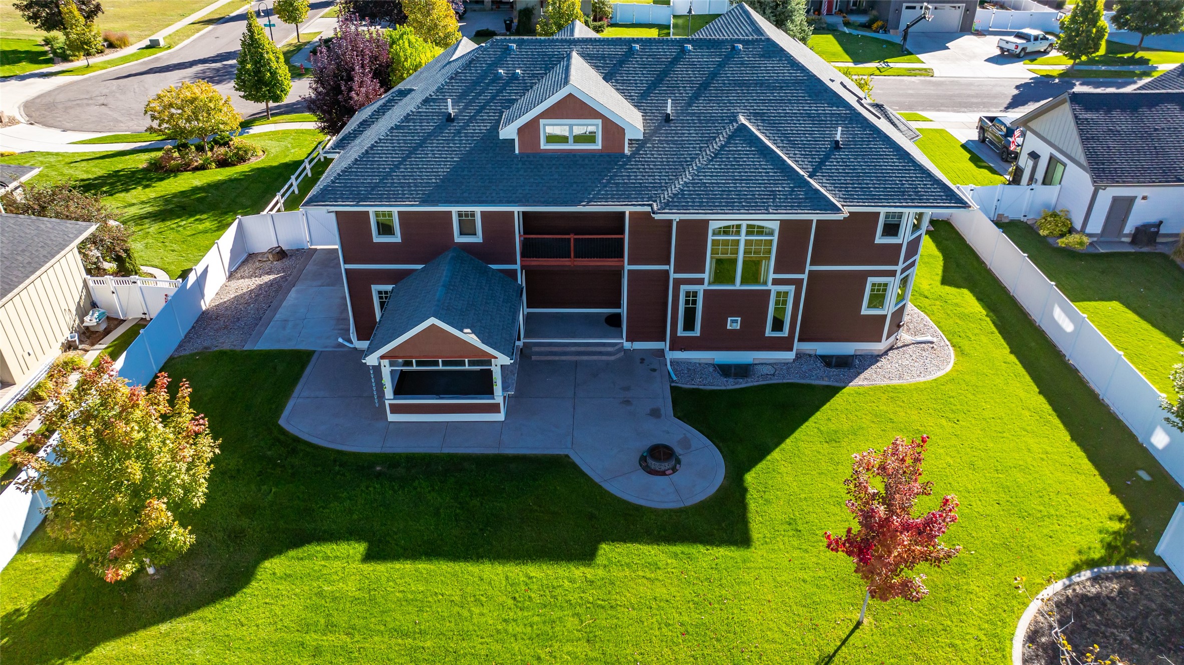 33 Glacier Circle Property Photo 78