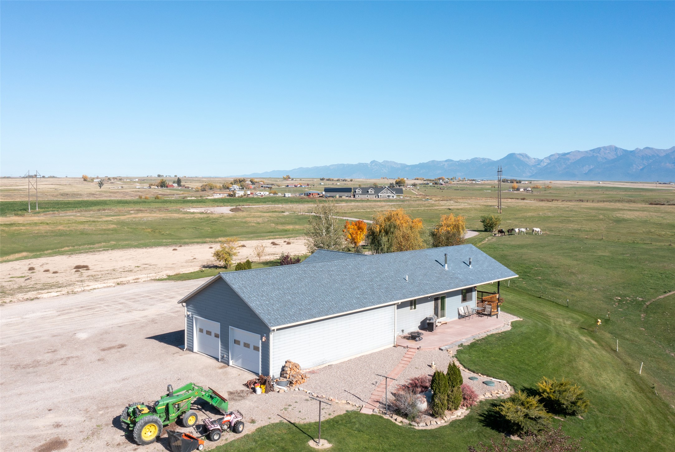 58410 Crow Dam Road Property Photo 2