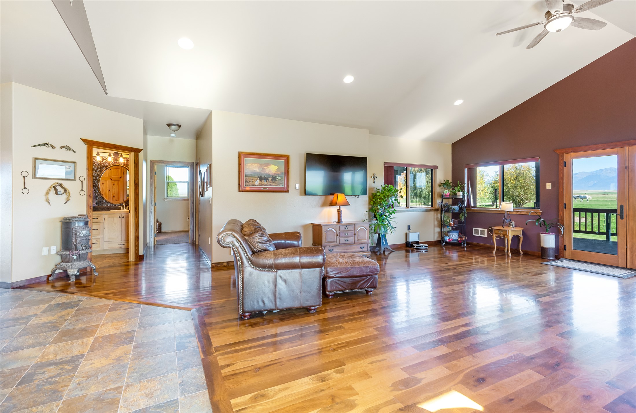 58410 Crow Dam Road Property Photo 13