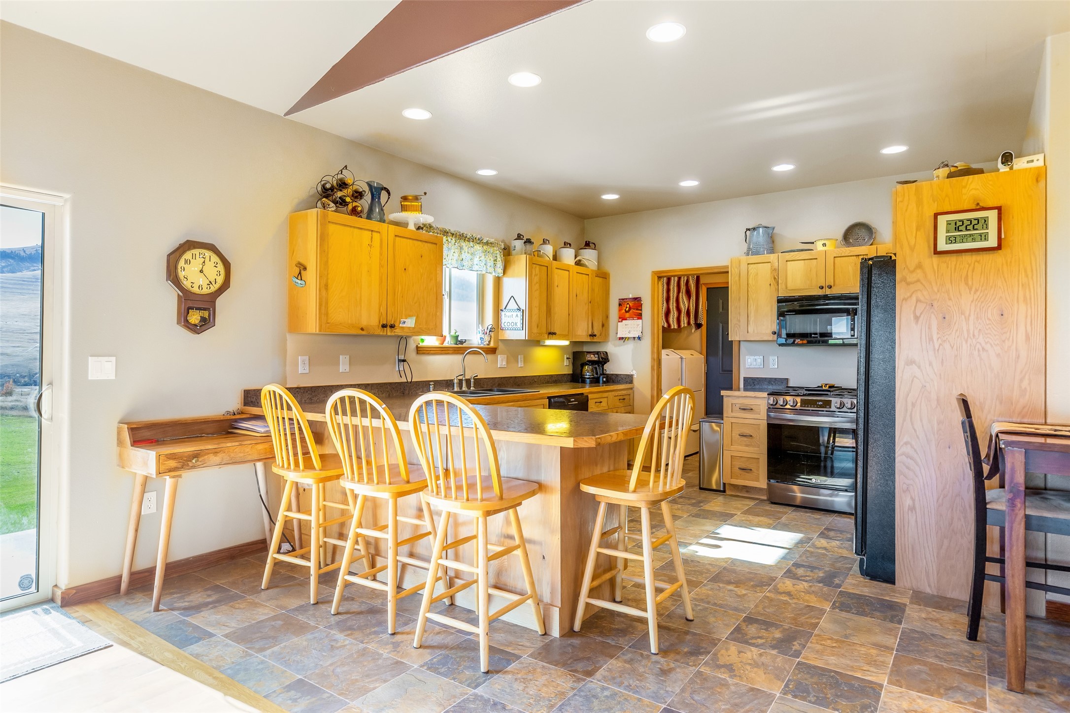 58410 Crow Dam Road Property Photo 16