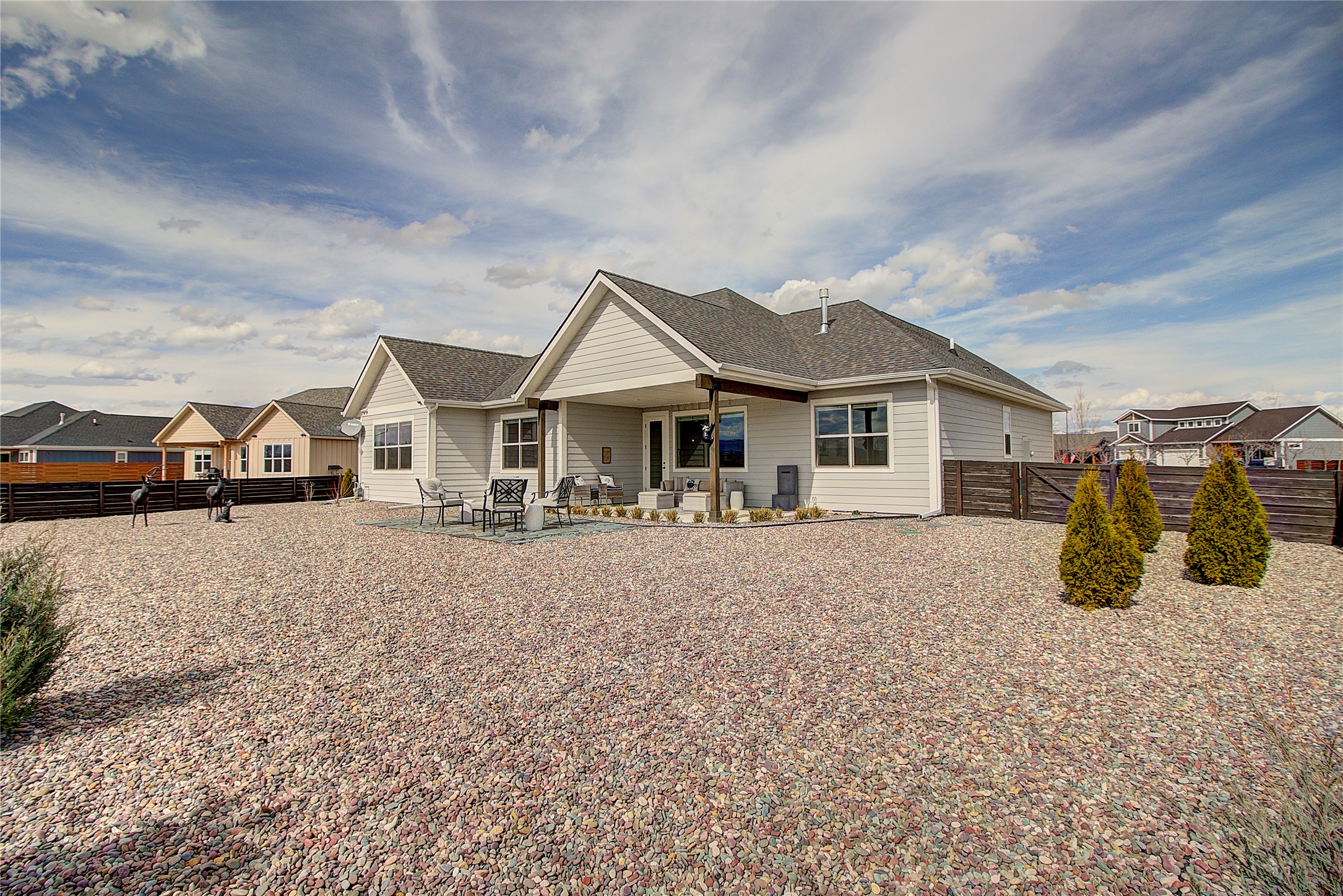 135 W Monture Court Property Photo 9