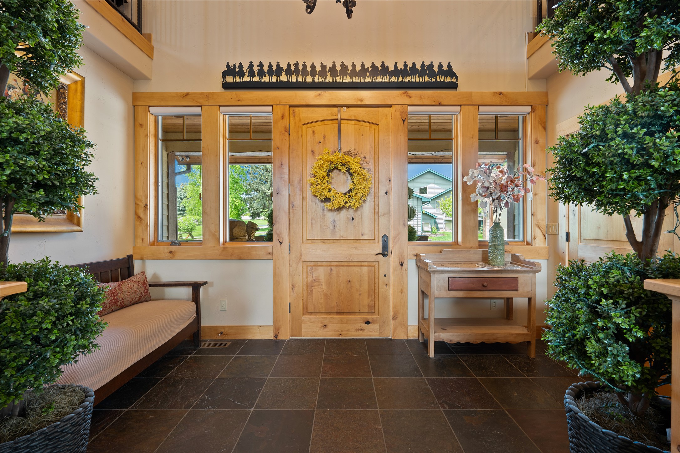 125 S Crestview Terrace Property Photo 6