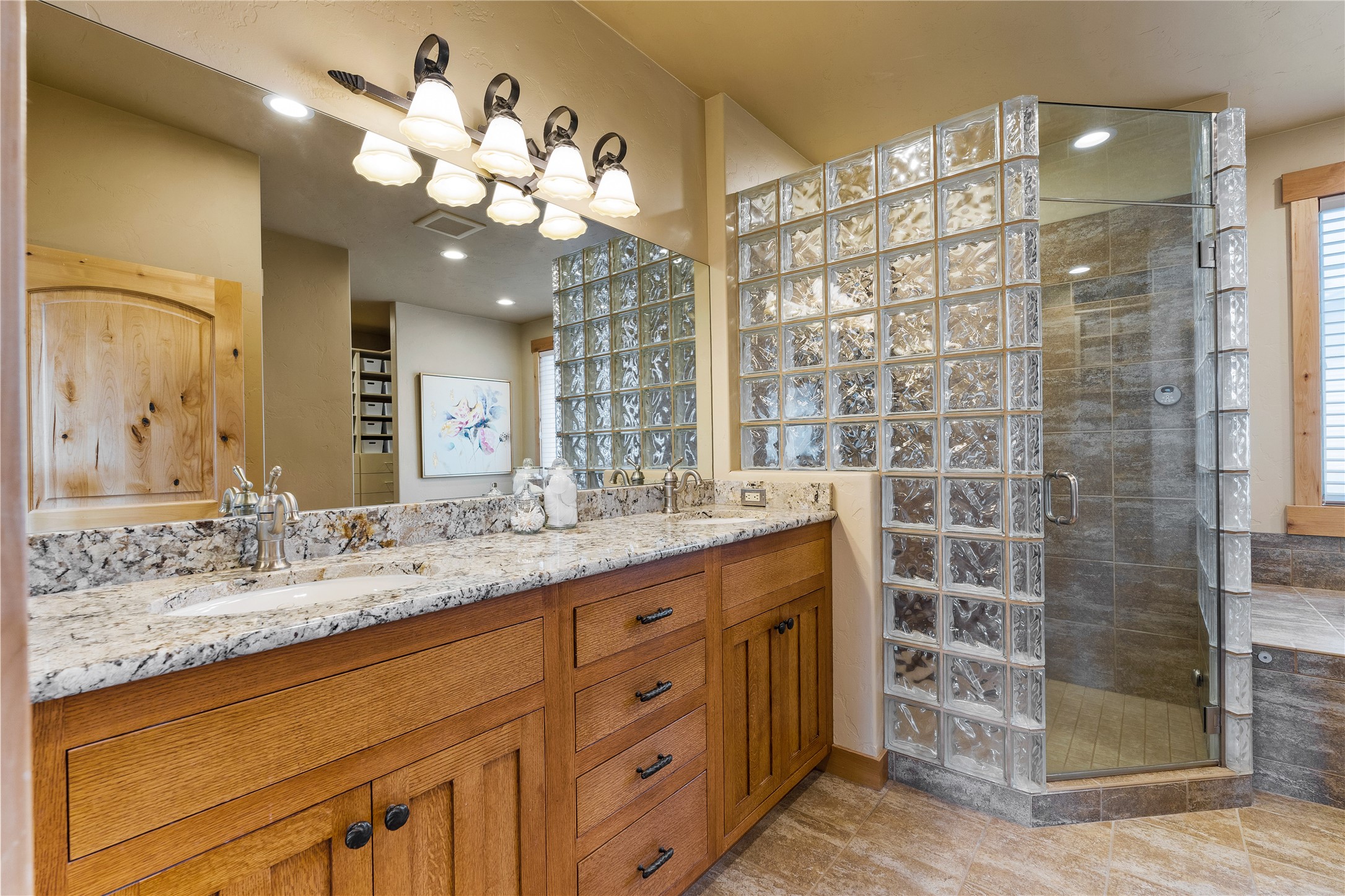 125 S Crestview Terrace Property Photo 32