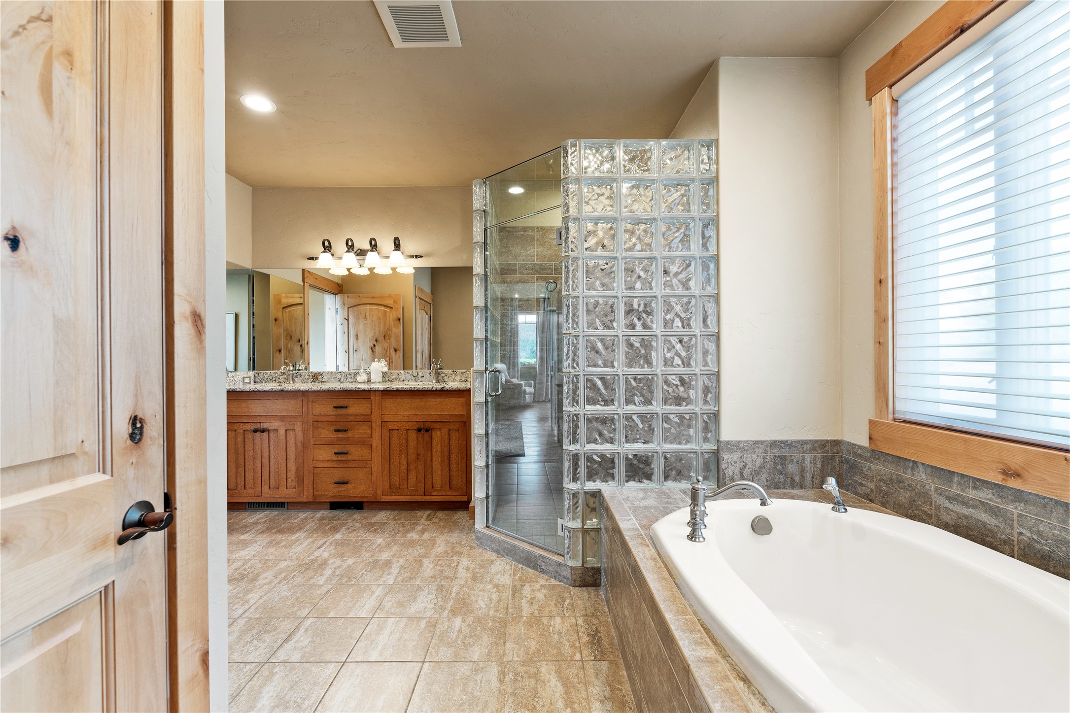 125 S Crestview Terrace Property Photo 36