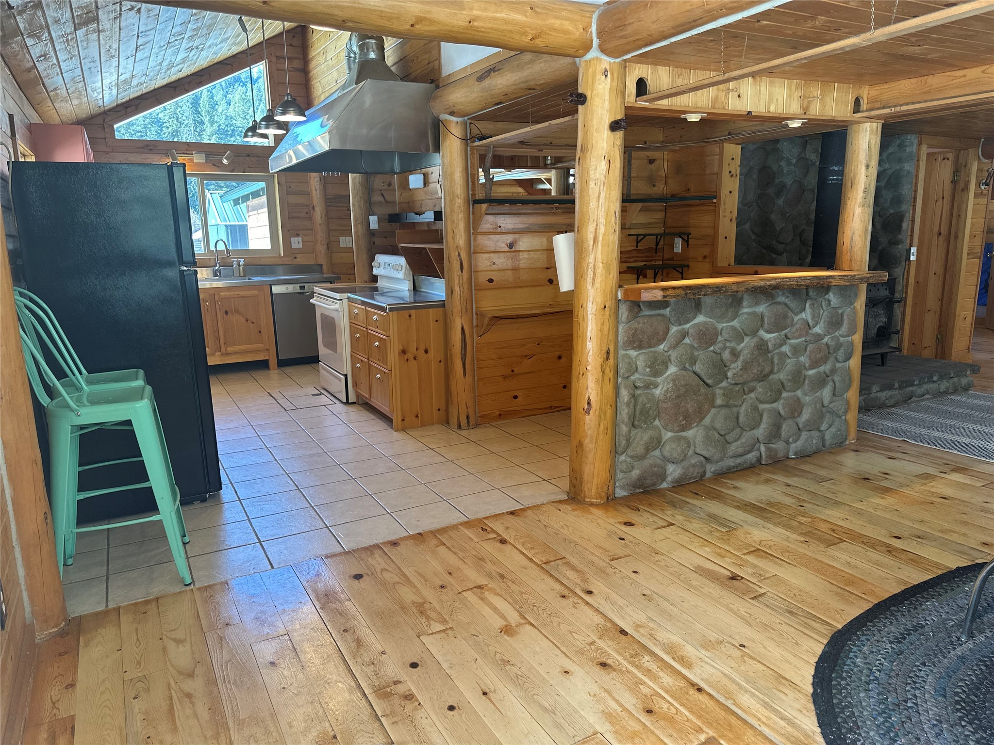 28 Princeton Road Property Photo 4