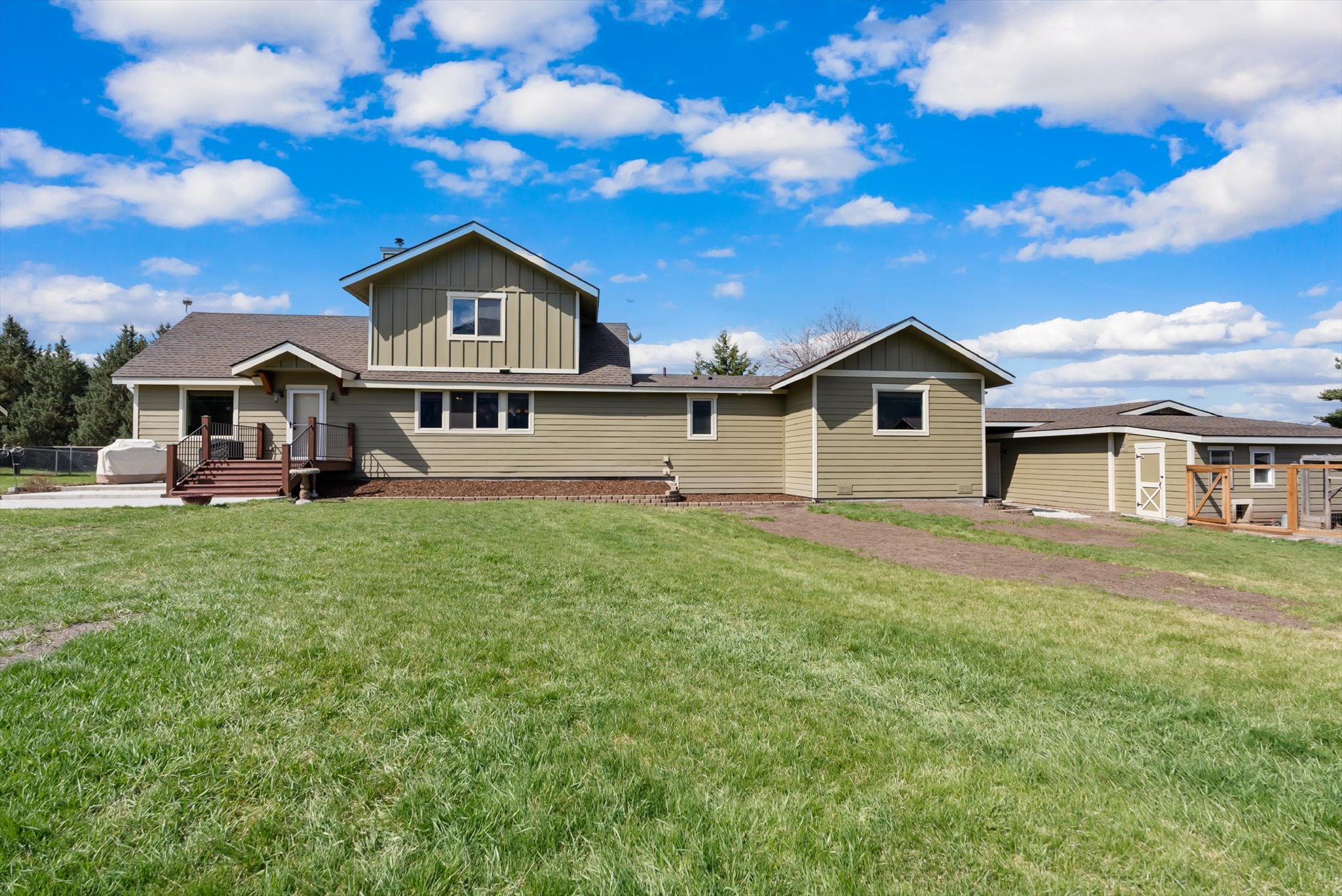 670 Homestake Trail Property Photo 5