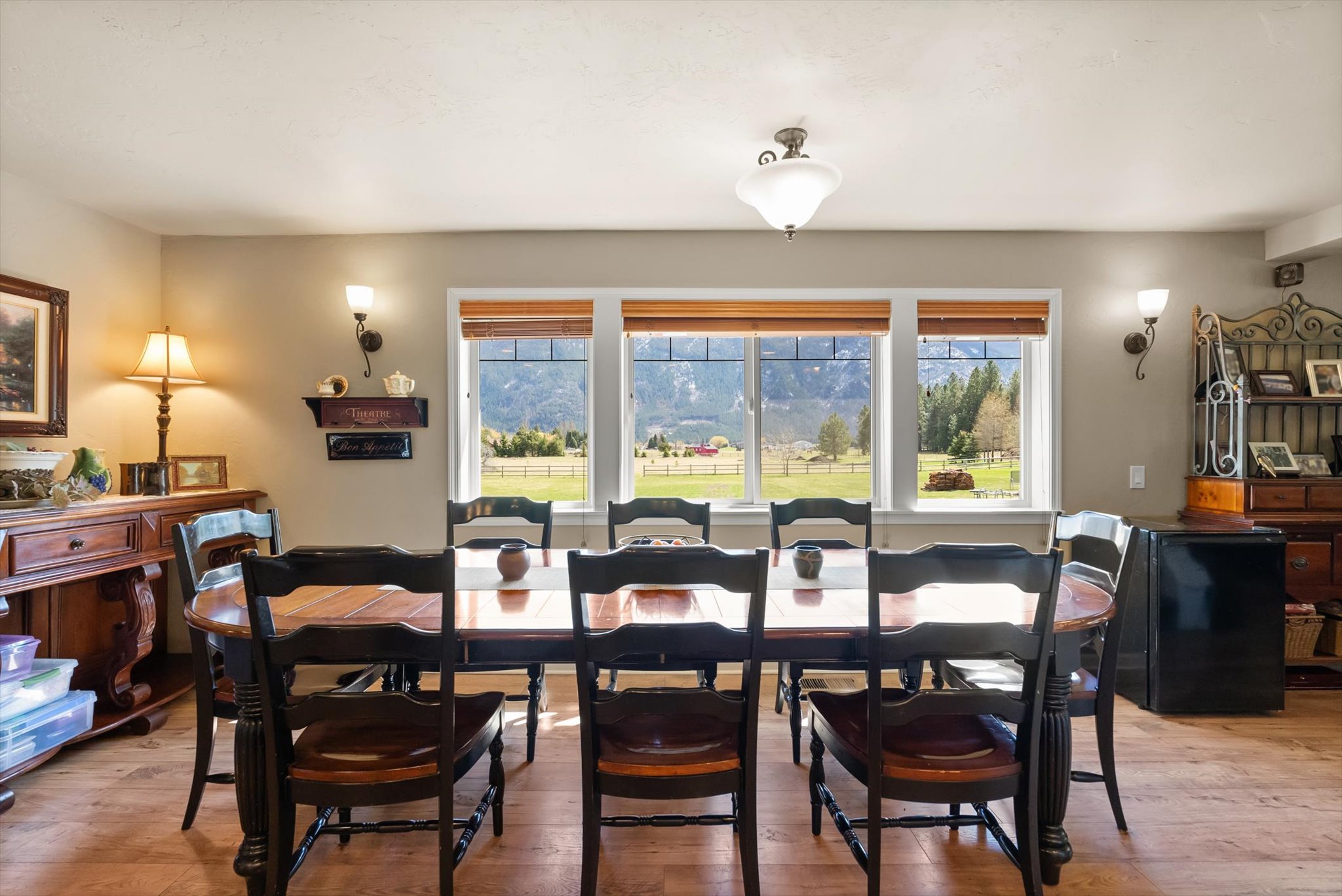 670 Homestake Trail Property Photo 17