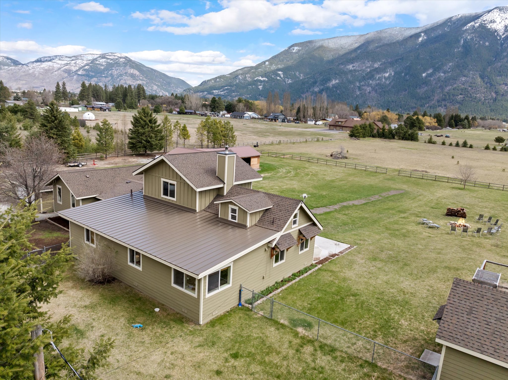 670 Homestake Trail Property Photo 43