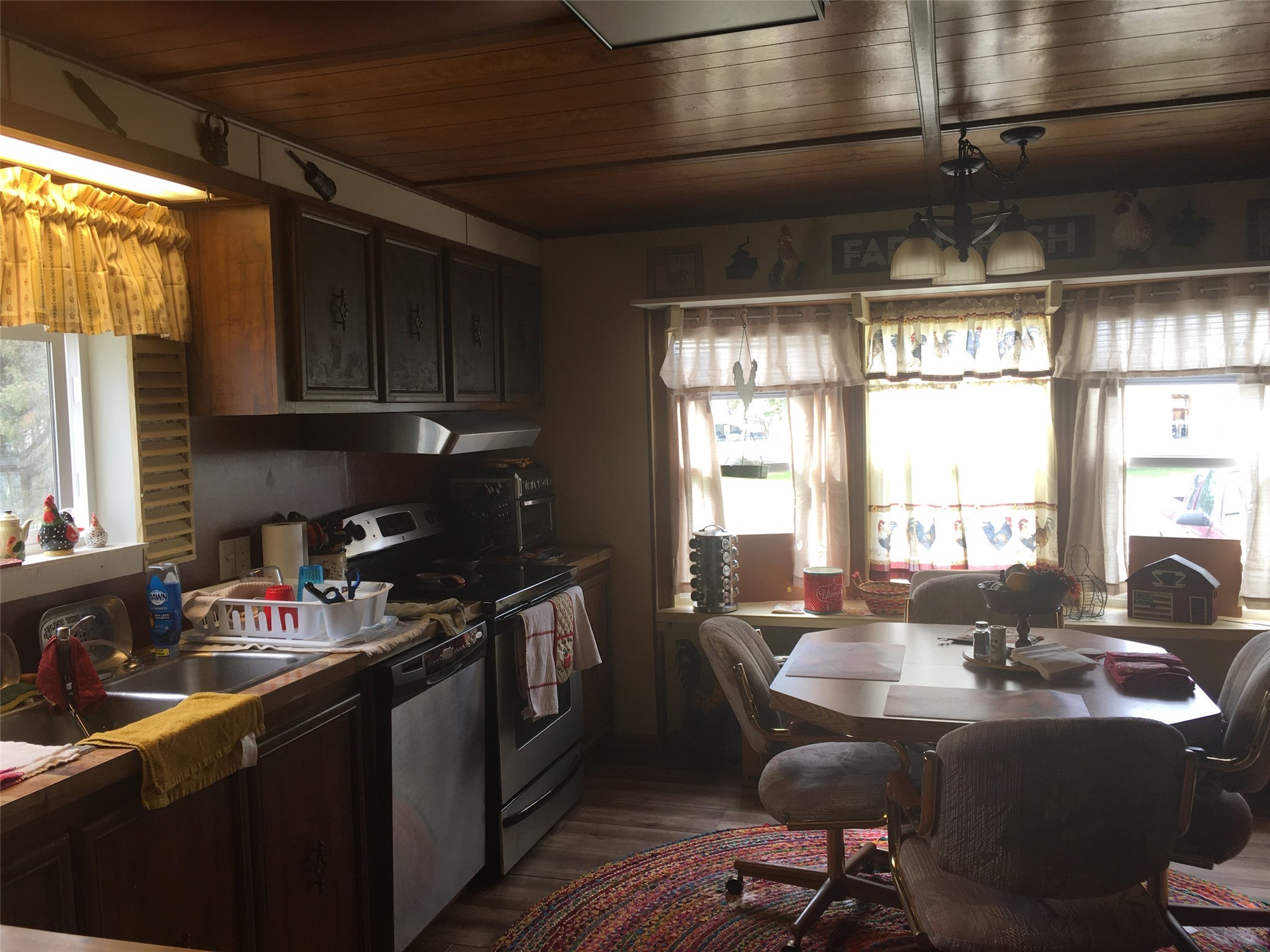 4612 Richlie Street Property Photo 27