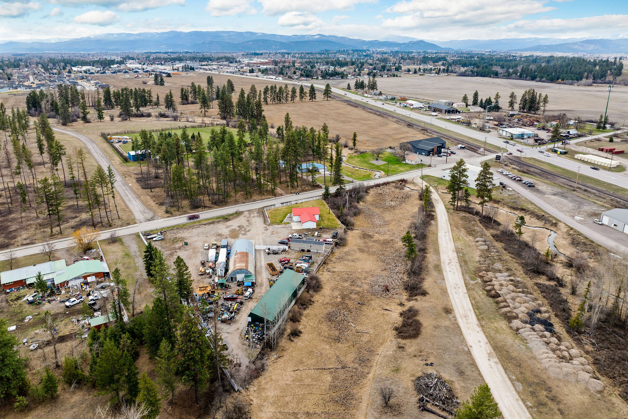 1073 & 1075 Rose Crossing Property Photo 41