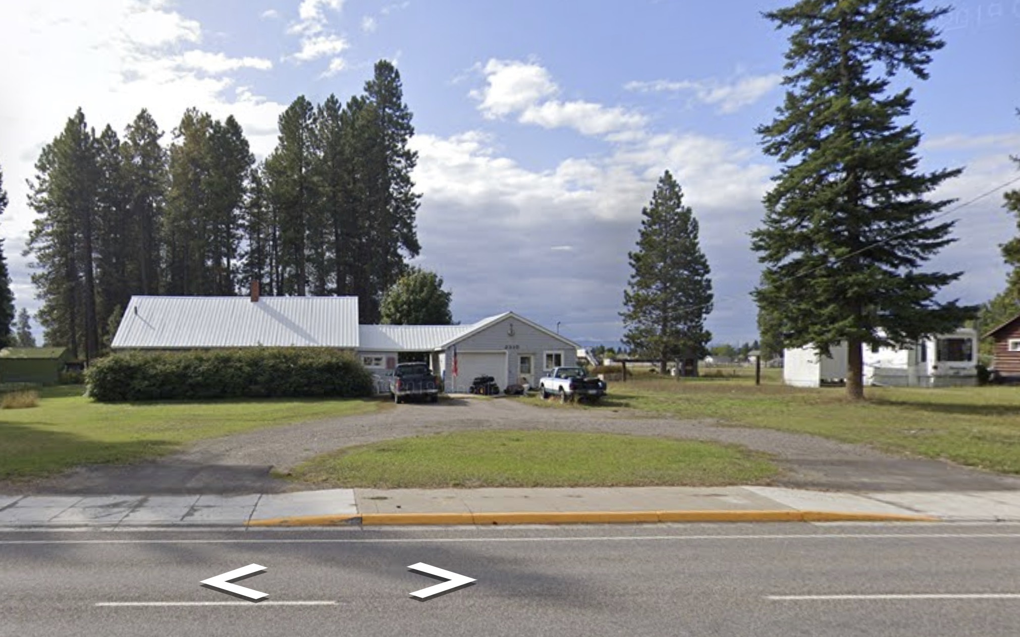 2310 9th Street W Property Photo