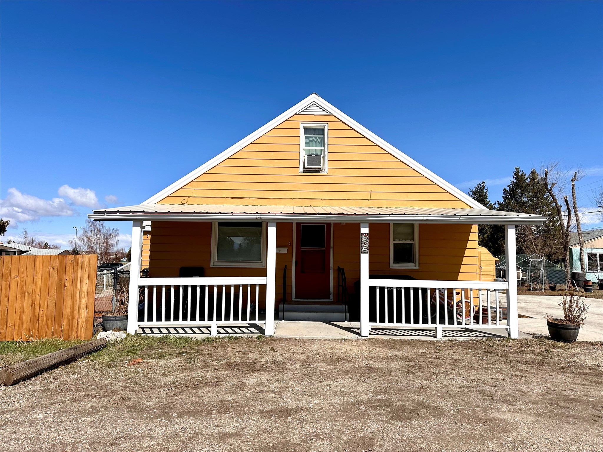 605 Texas Avenue Property Photo