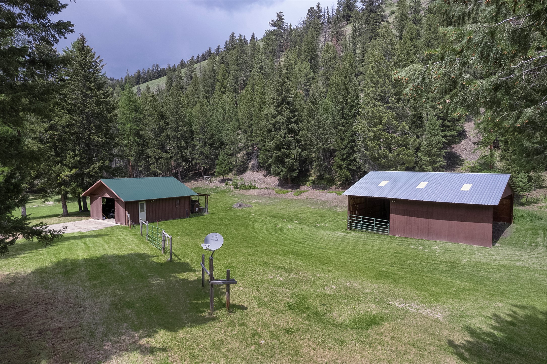 1835 Emmons Canyon Road Property Photo 9