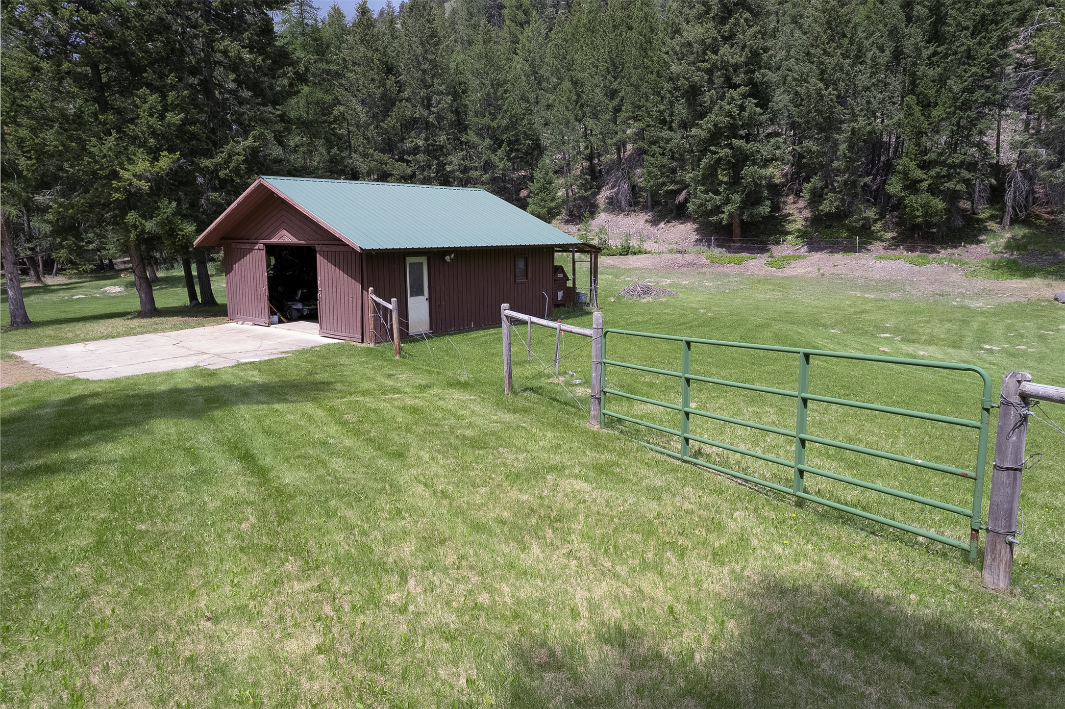 1835 Emmons Canyon Road Property Photo 10