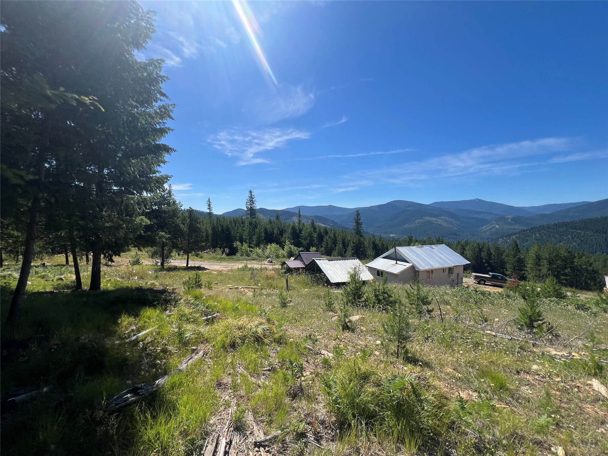 632 Finley Road Property Photo 1