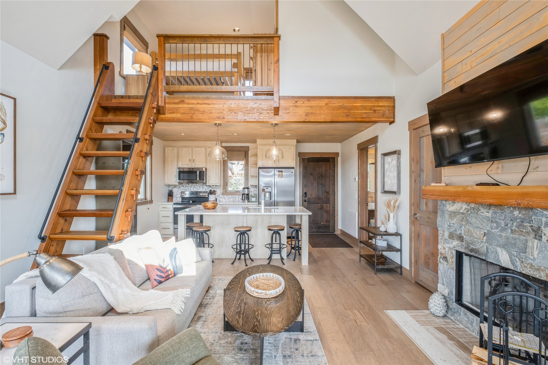 15 Haflinger Cottage Way Property Photo 18
