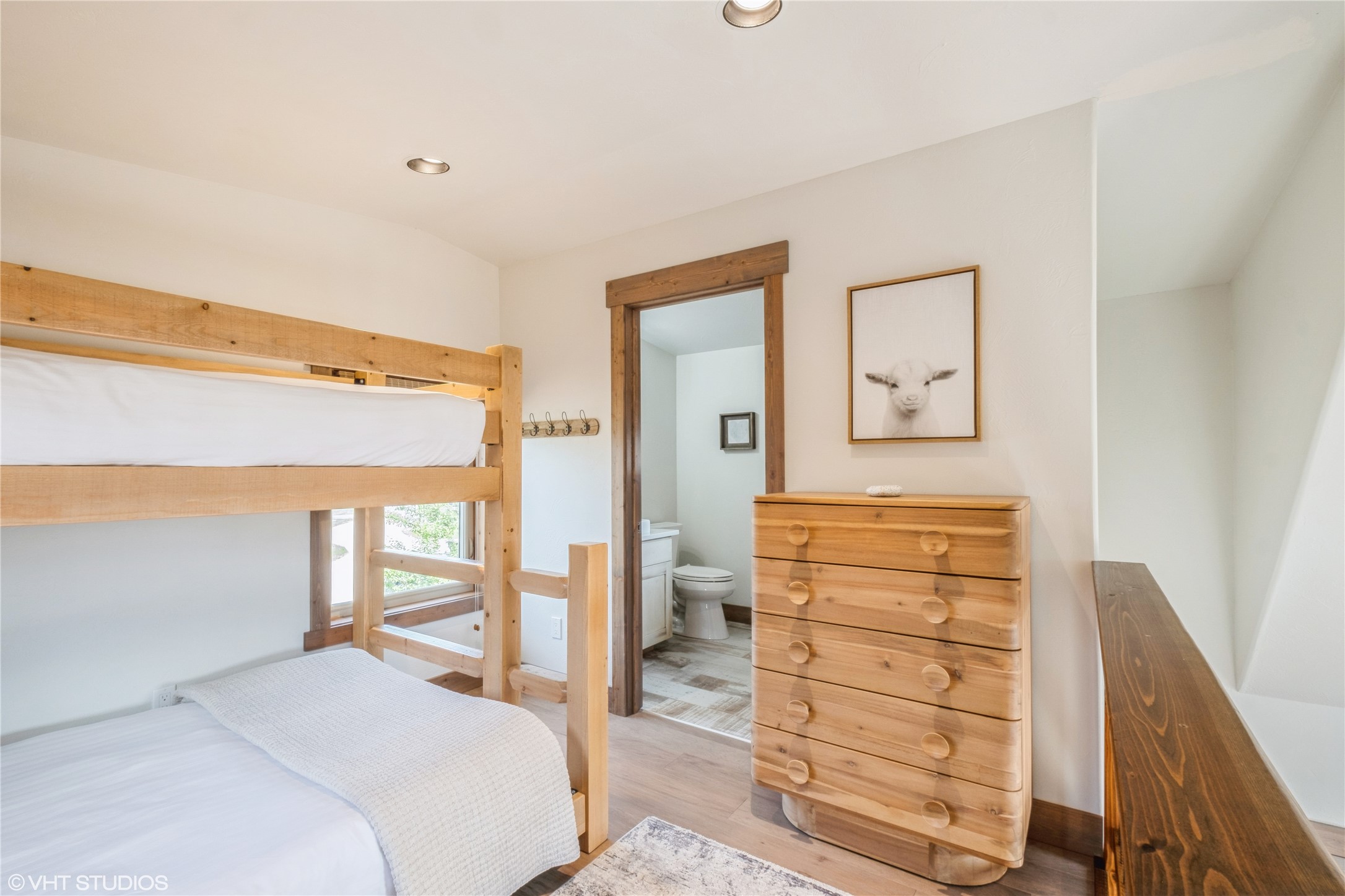 15 Haflinger Cottage Way Property Photo 27