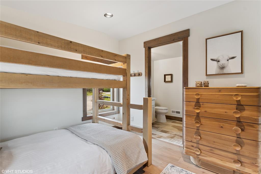 15 Haflinger Cottage Way Property Photo 44