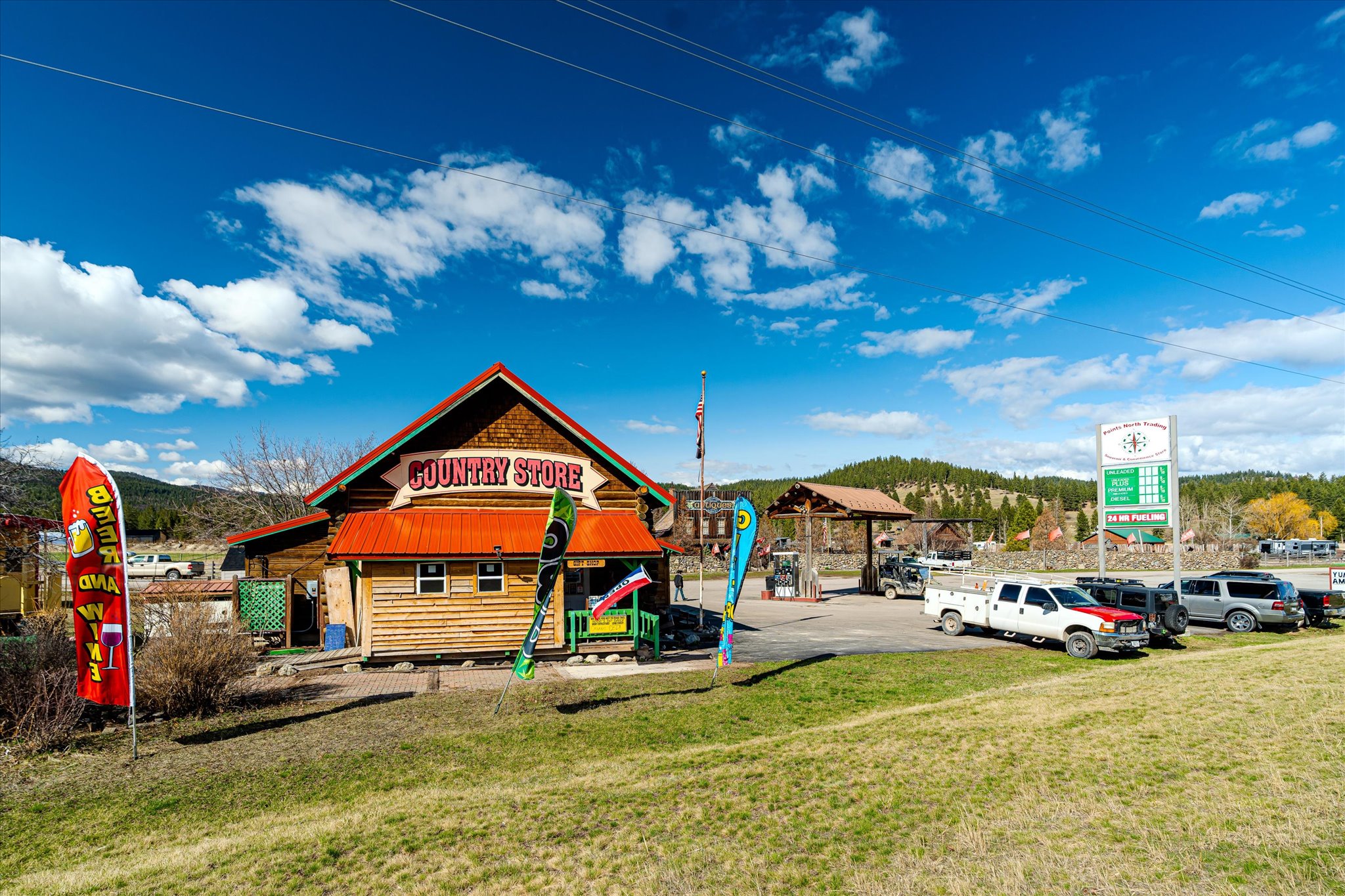 22571 Us Highway 93 Property Photo 1