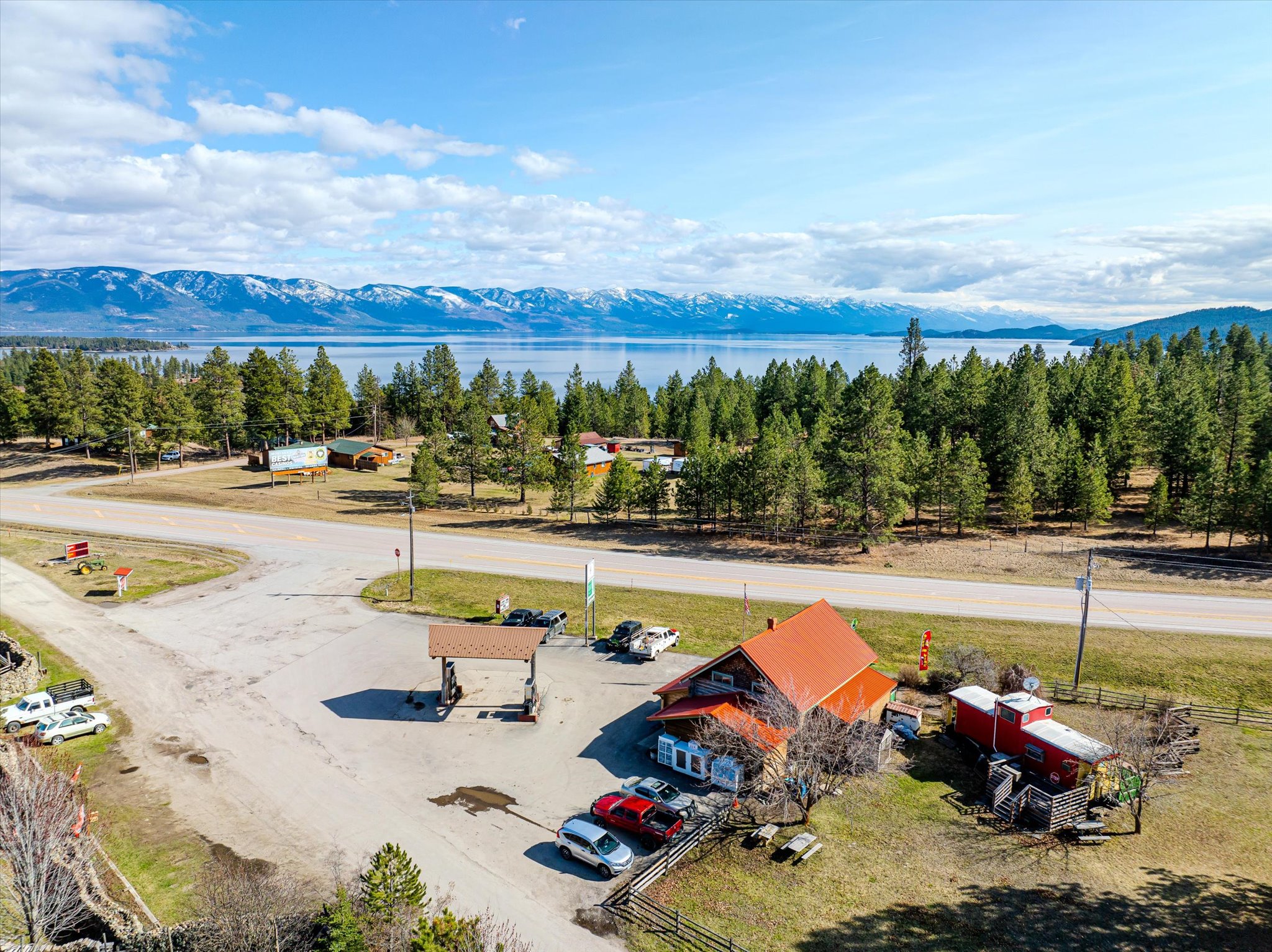 22571 Us Highway 93 Property Photo 9