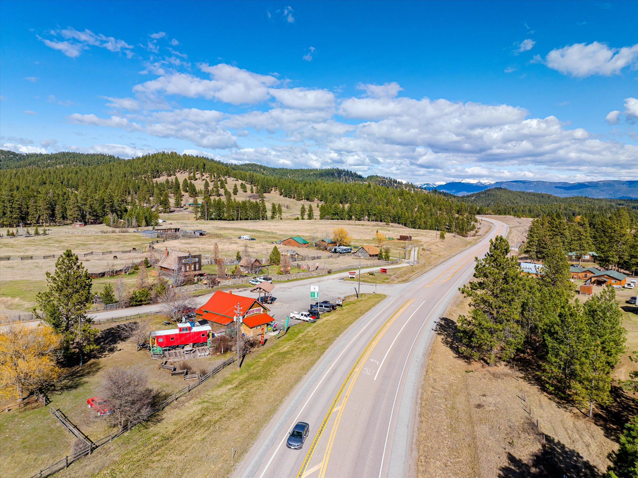 22571 Us Highway 93 Property Photo 14
