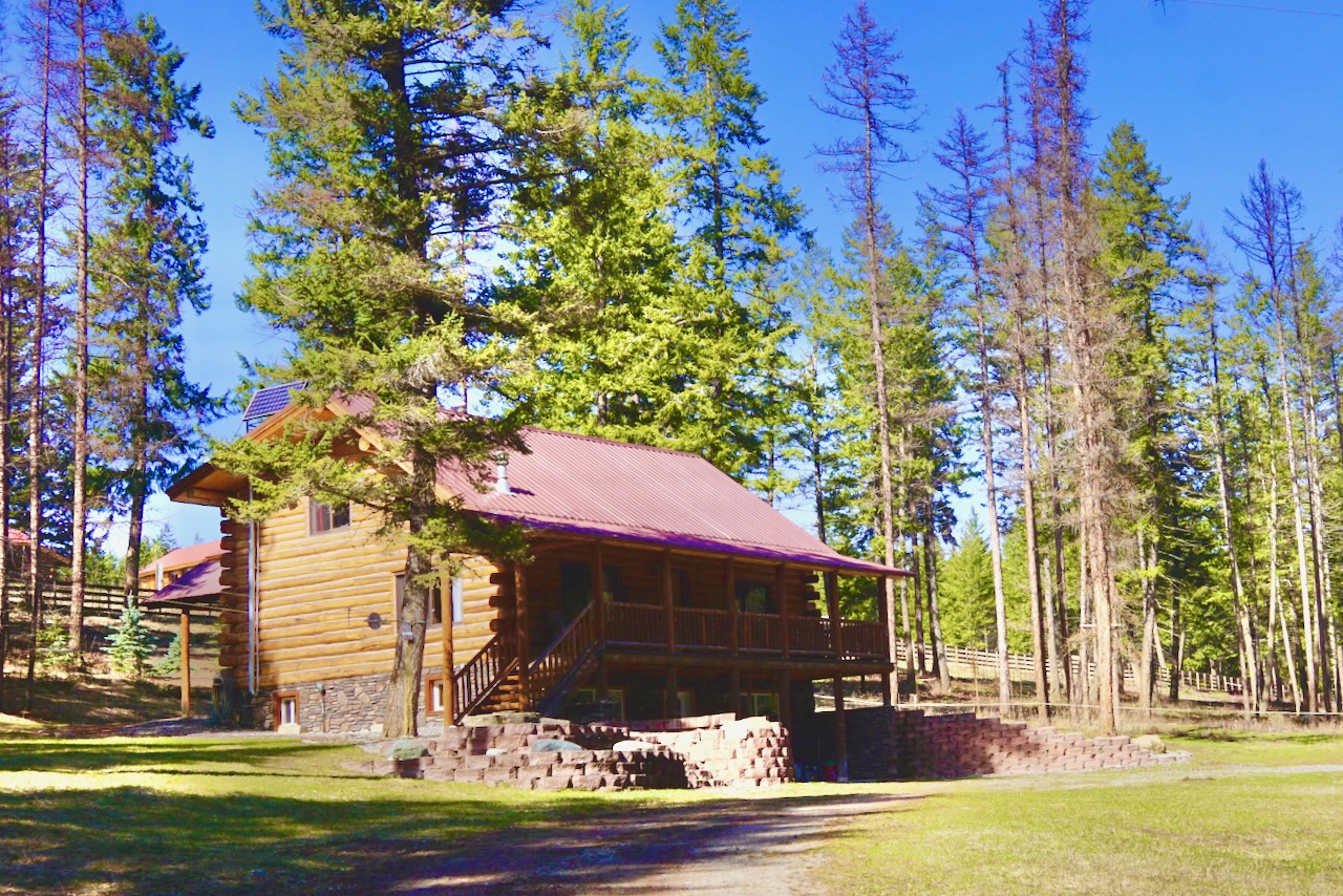 6924 West Kootenai Road Property Photo 1