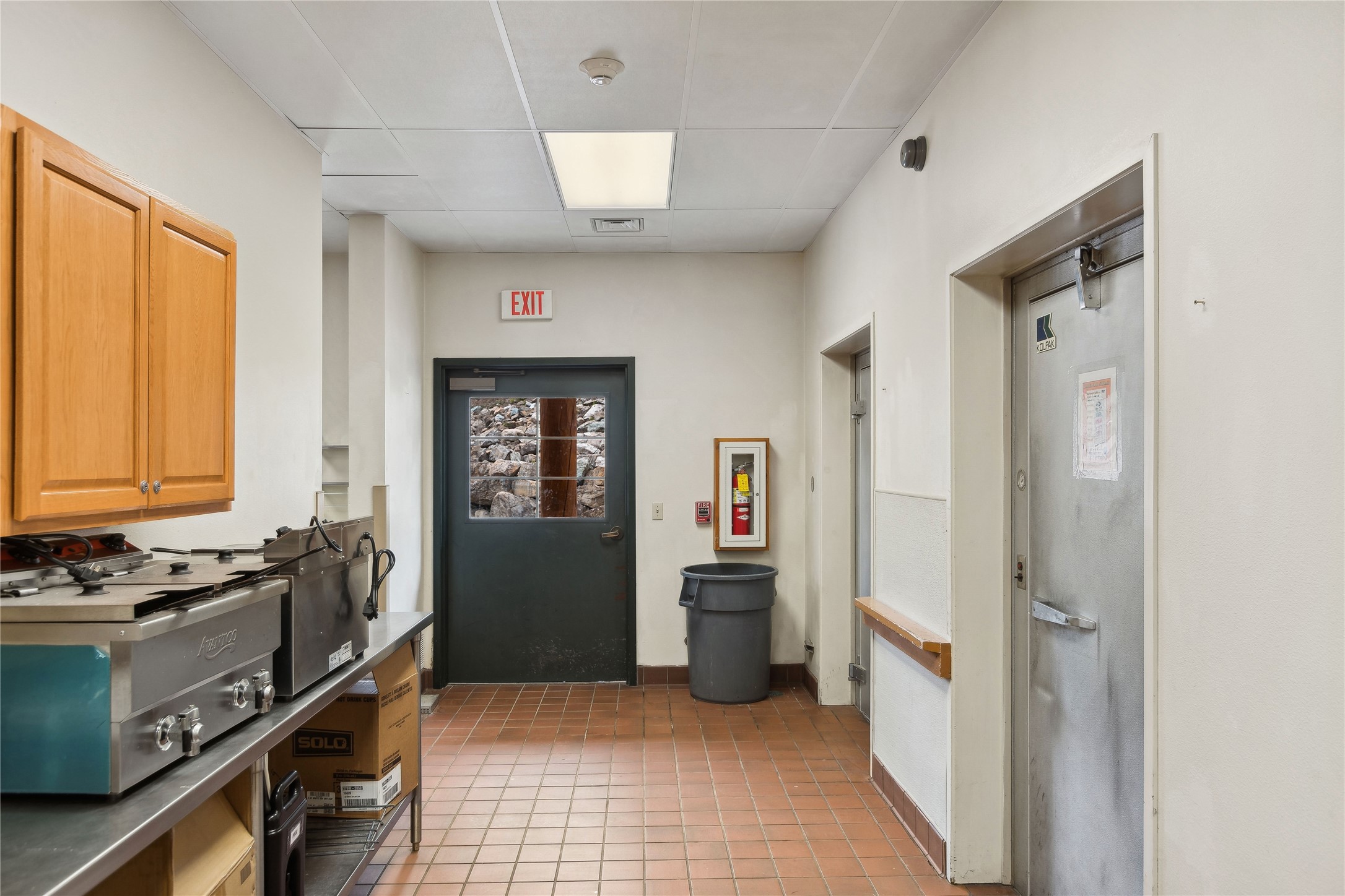 1605 Danielson Road Property Photo 14