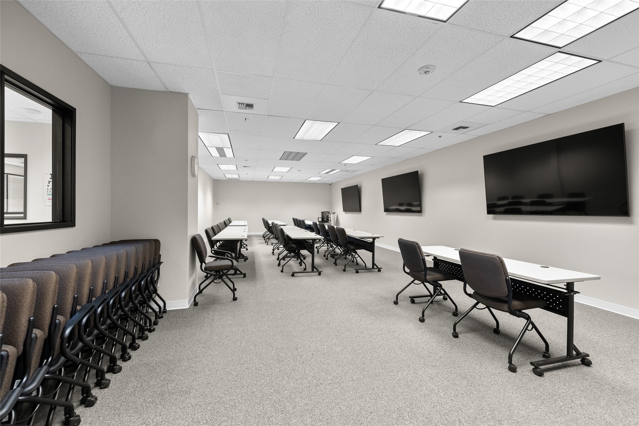 555 Corporate Drive Ste 201 Property Photo 14
