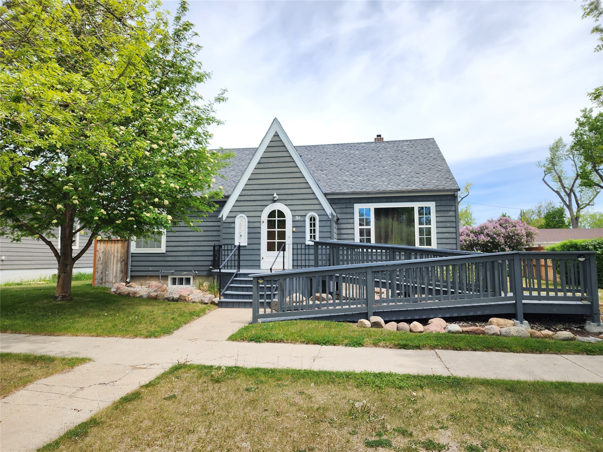 31 3rd Avenue Sw Property Photo 1