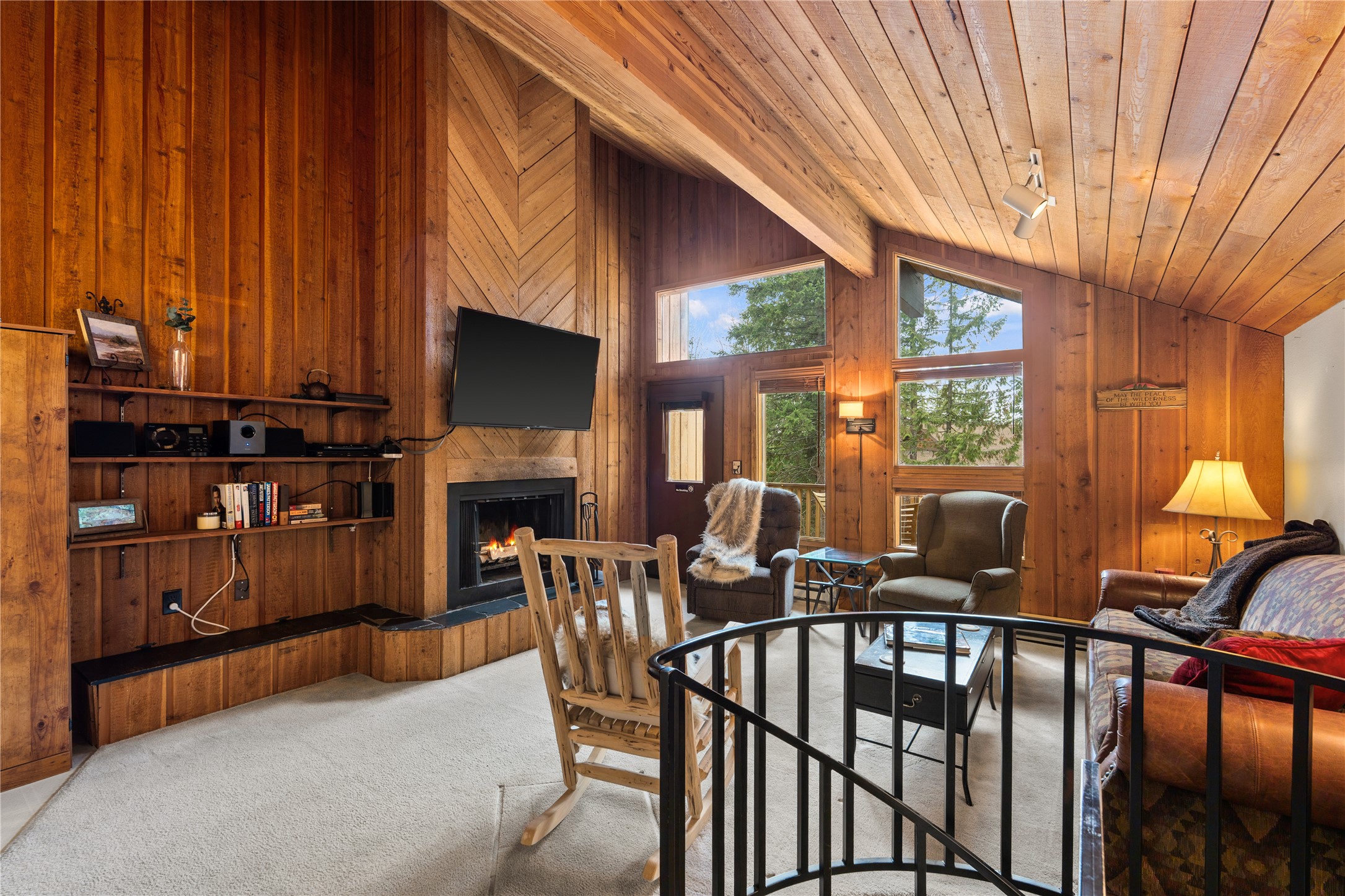 73 Limber Pine 73 Property Photo 1