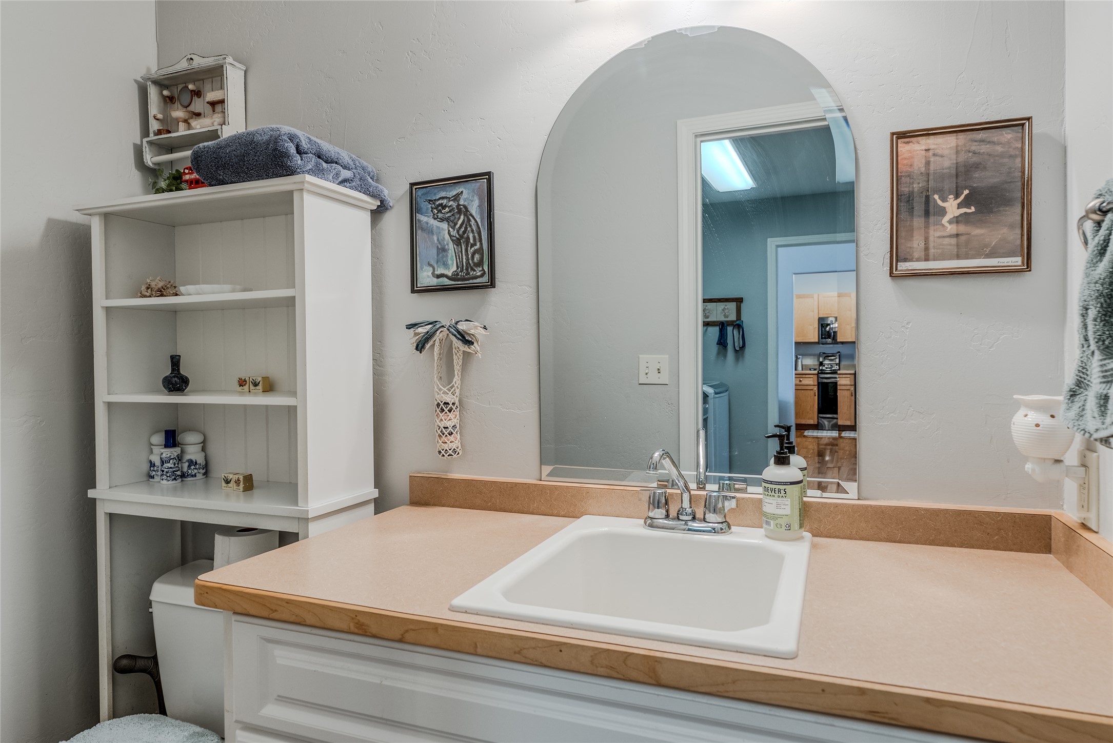 675 Pebble Drive Property Photo 16