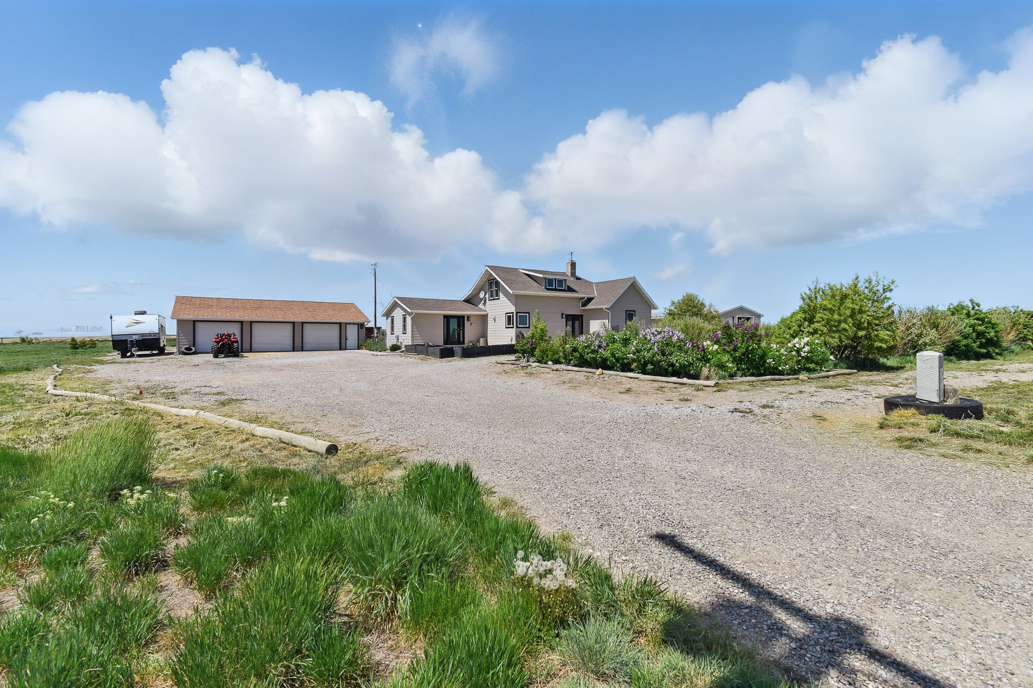 8745 Us Highway 91 N Property Photo