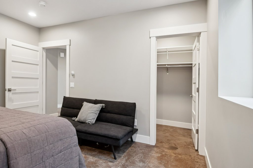 11021 Coulter Pine Street Property Photo 52