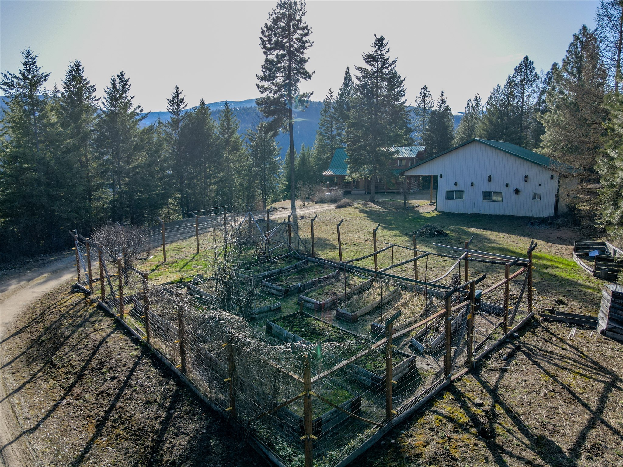 1118 Eastside Road Property Photo 28