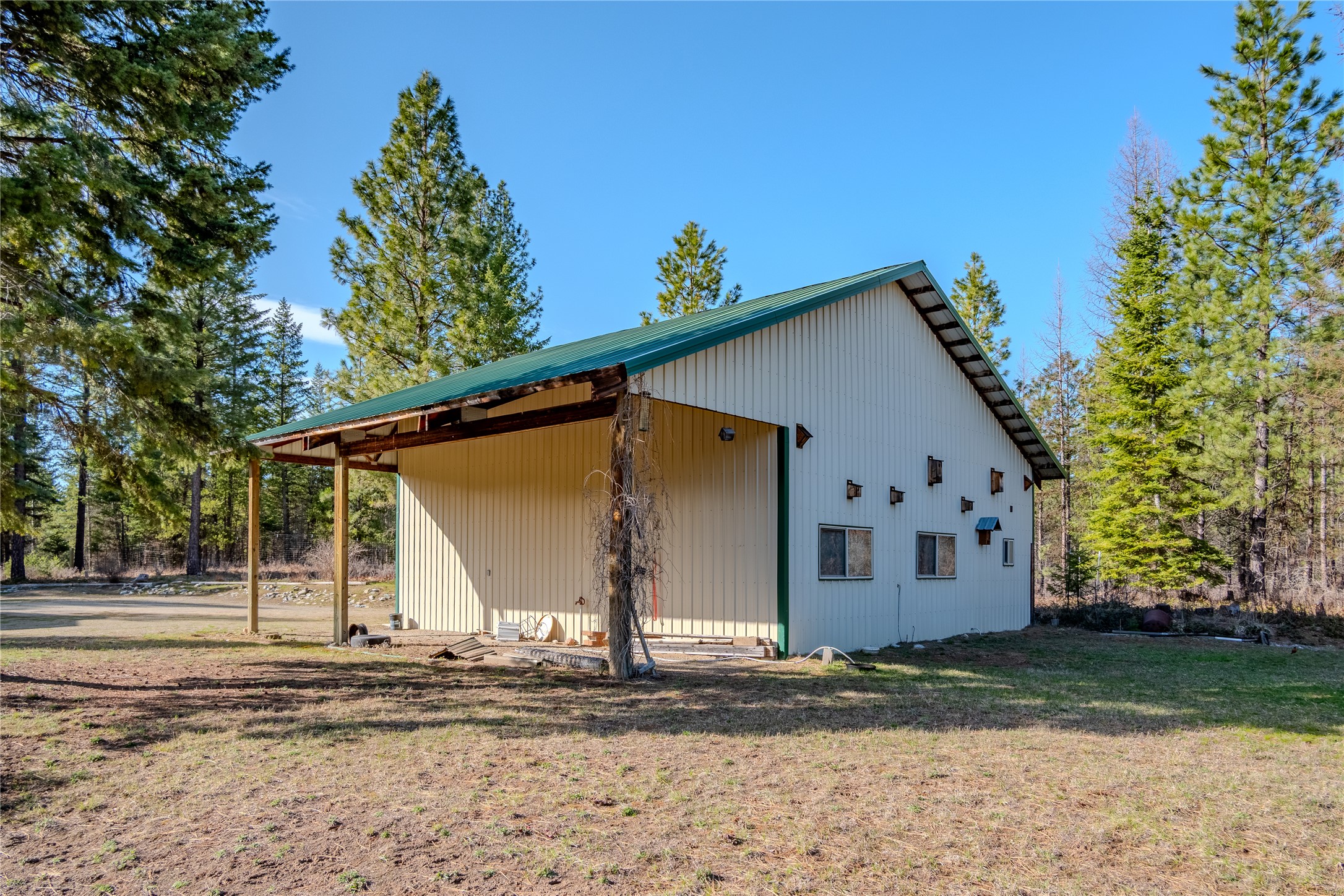 1118 Eastside Road Property Photo 33