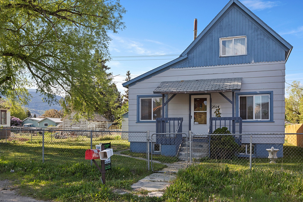 2514 Walnut Street Property Photo