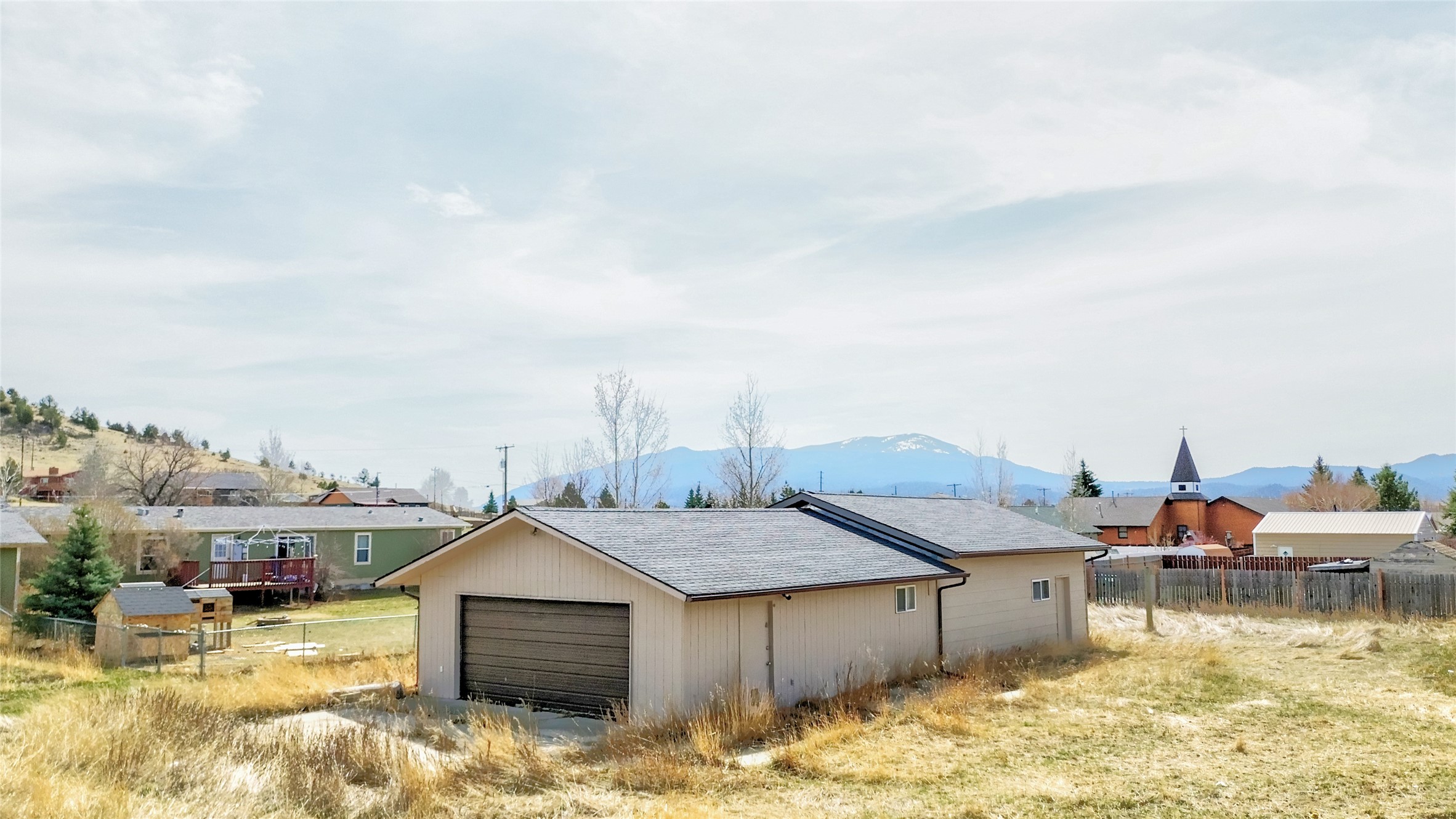 510 Garden Drive Property Photo 1