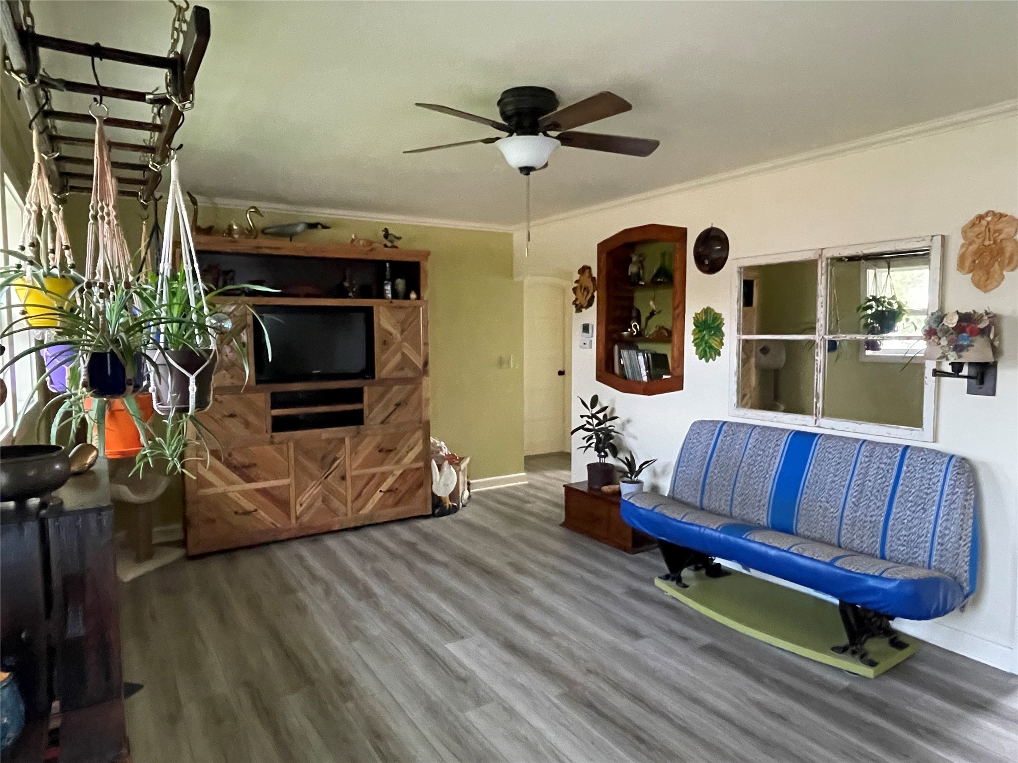 225 1st Street Nw Property Photo 4