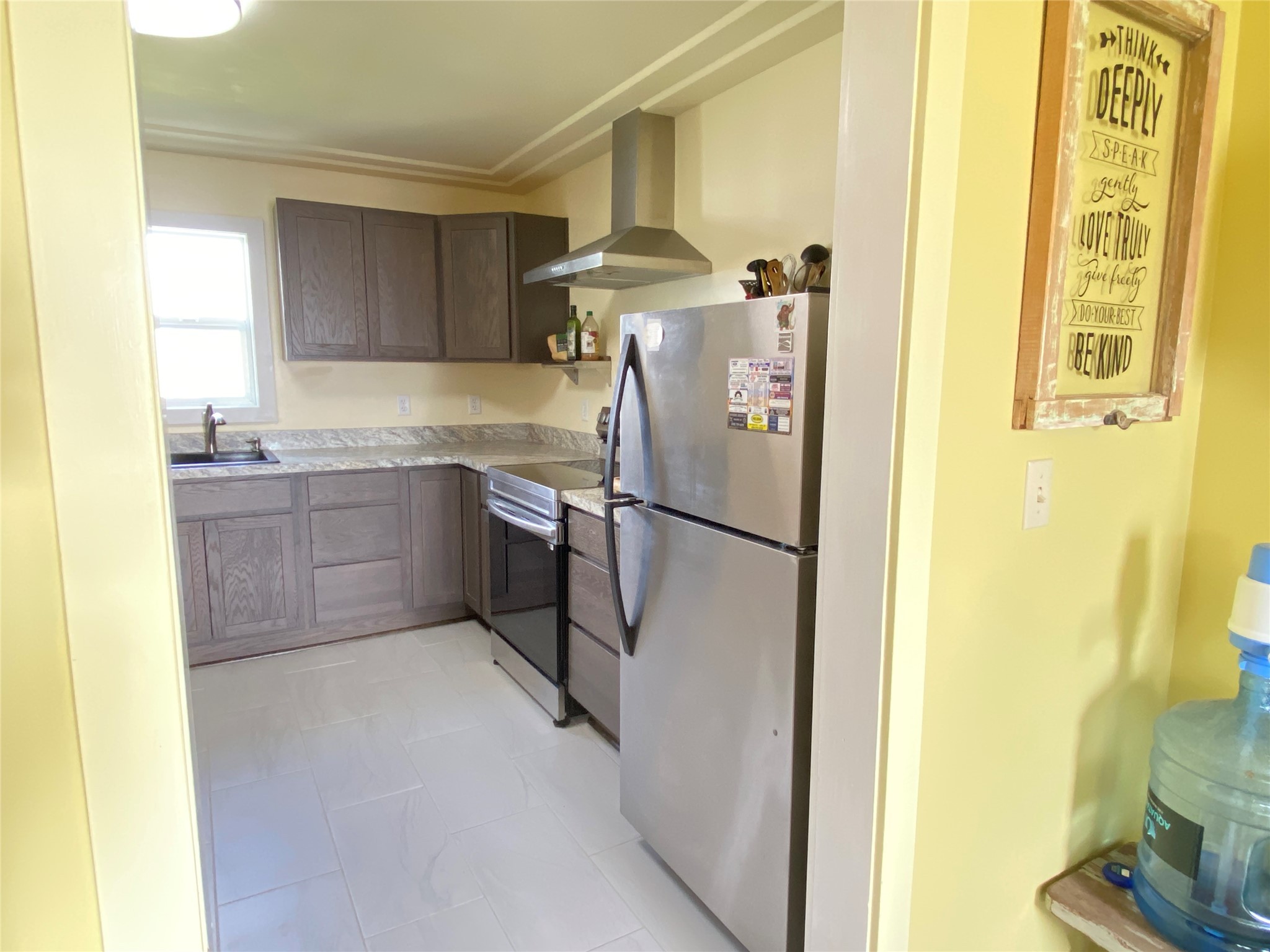 225 1st Street Nw Property Photo 6