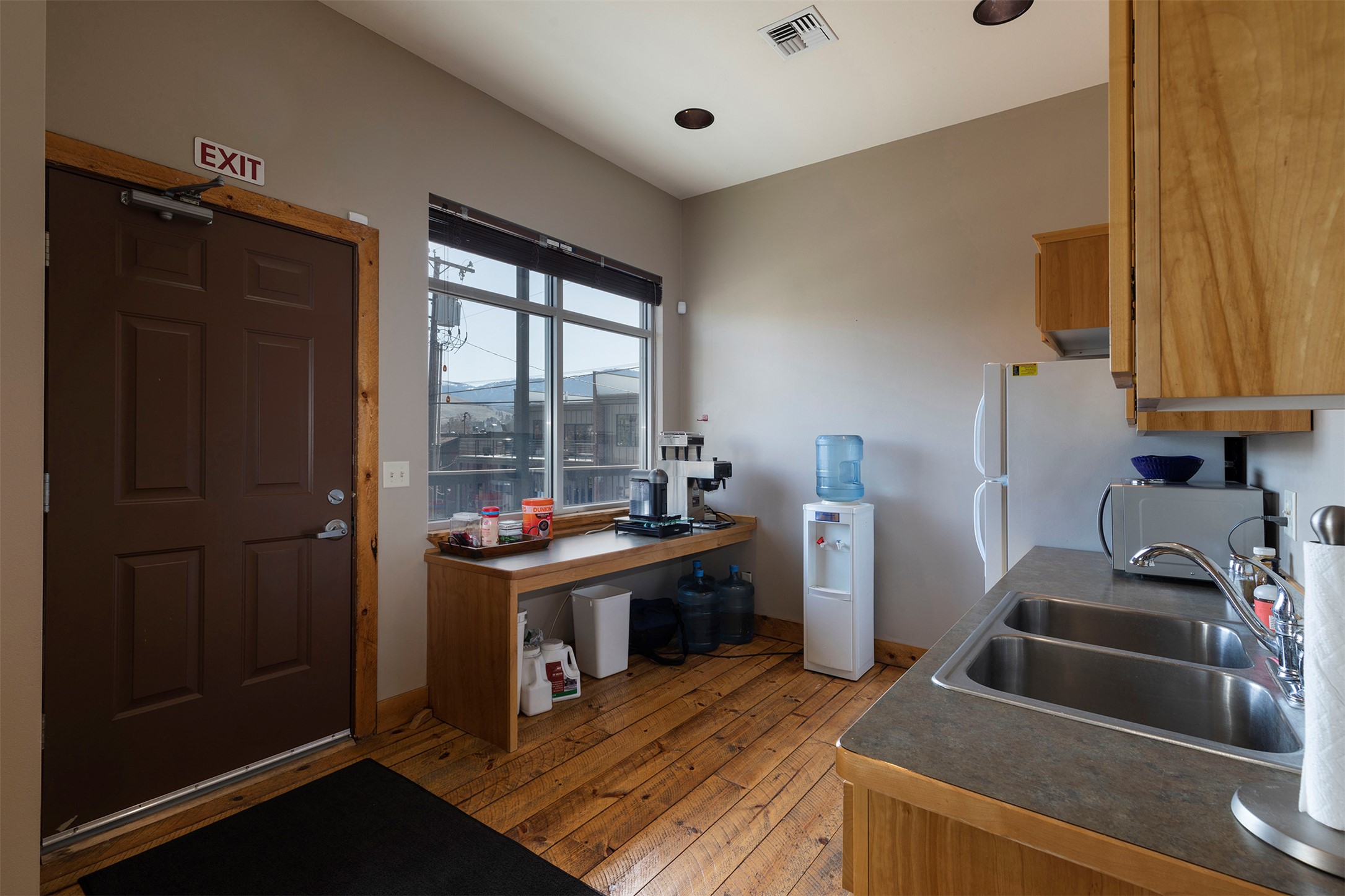 2300 Regent Street 207 Property Photo 12