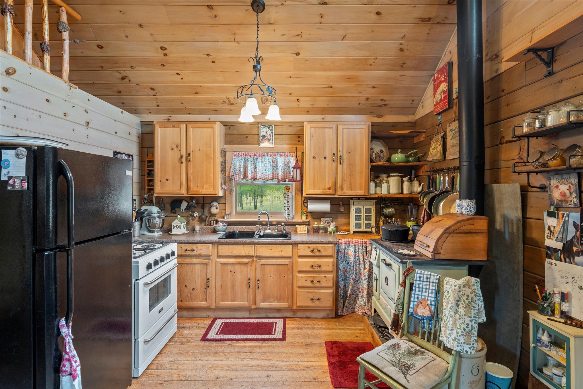 4090 Hubbart Dam Road Property Photo 8