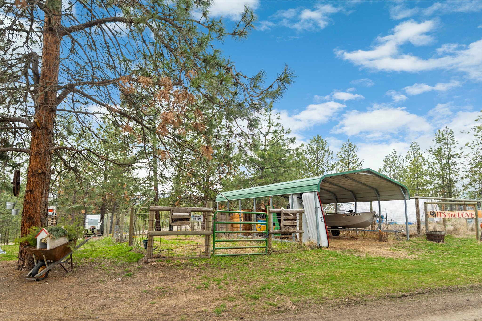 4090 Hubbart Dam Road Property Photo 42
