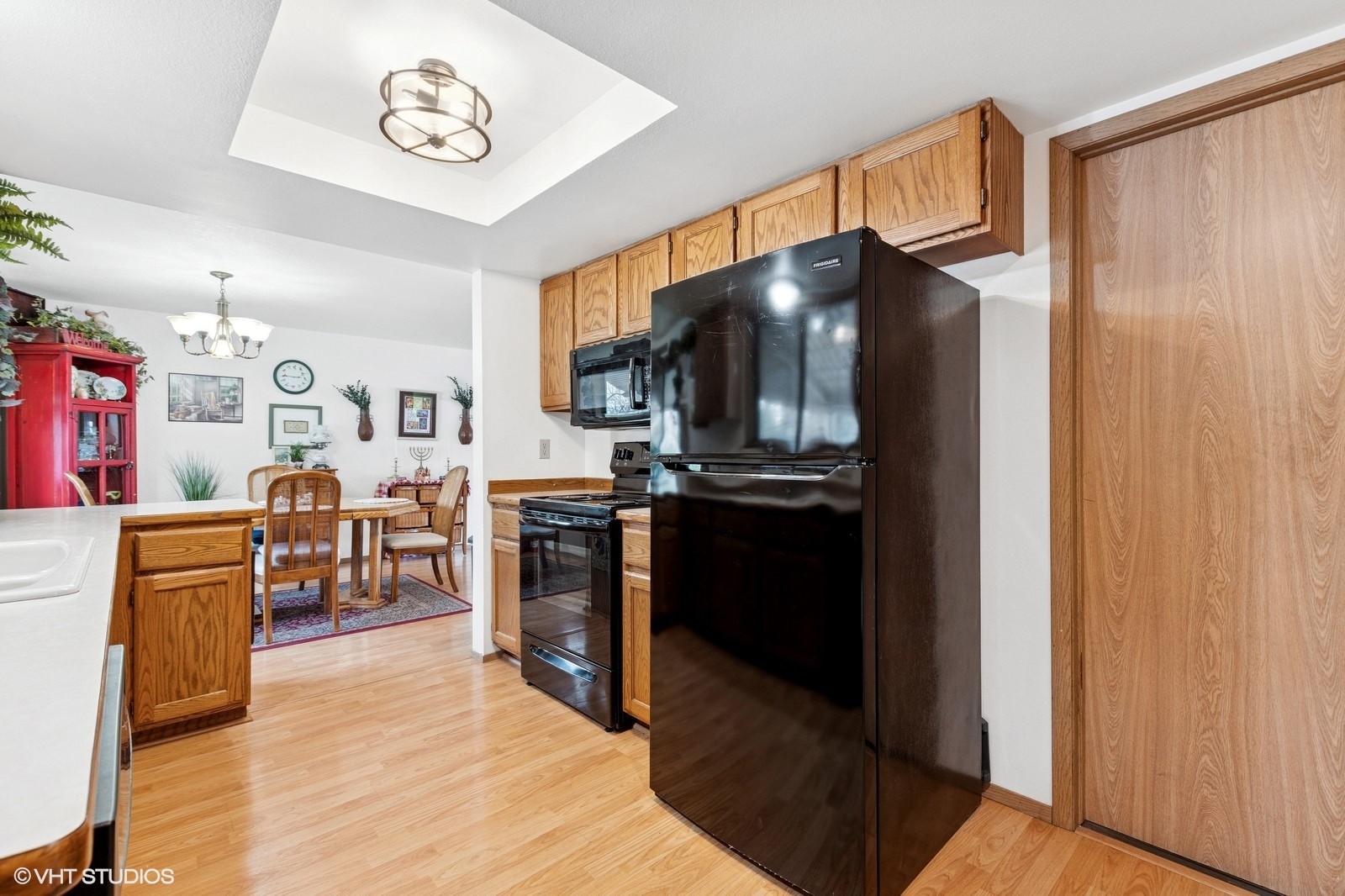 96 Hawthorn Avenue Property Photo 8