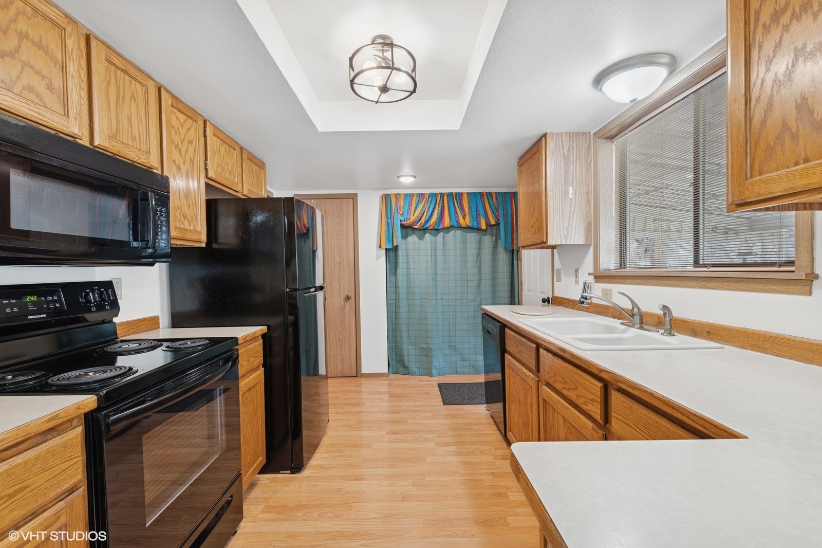96 Hawthorn Avenue Property Photo 10